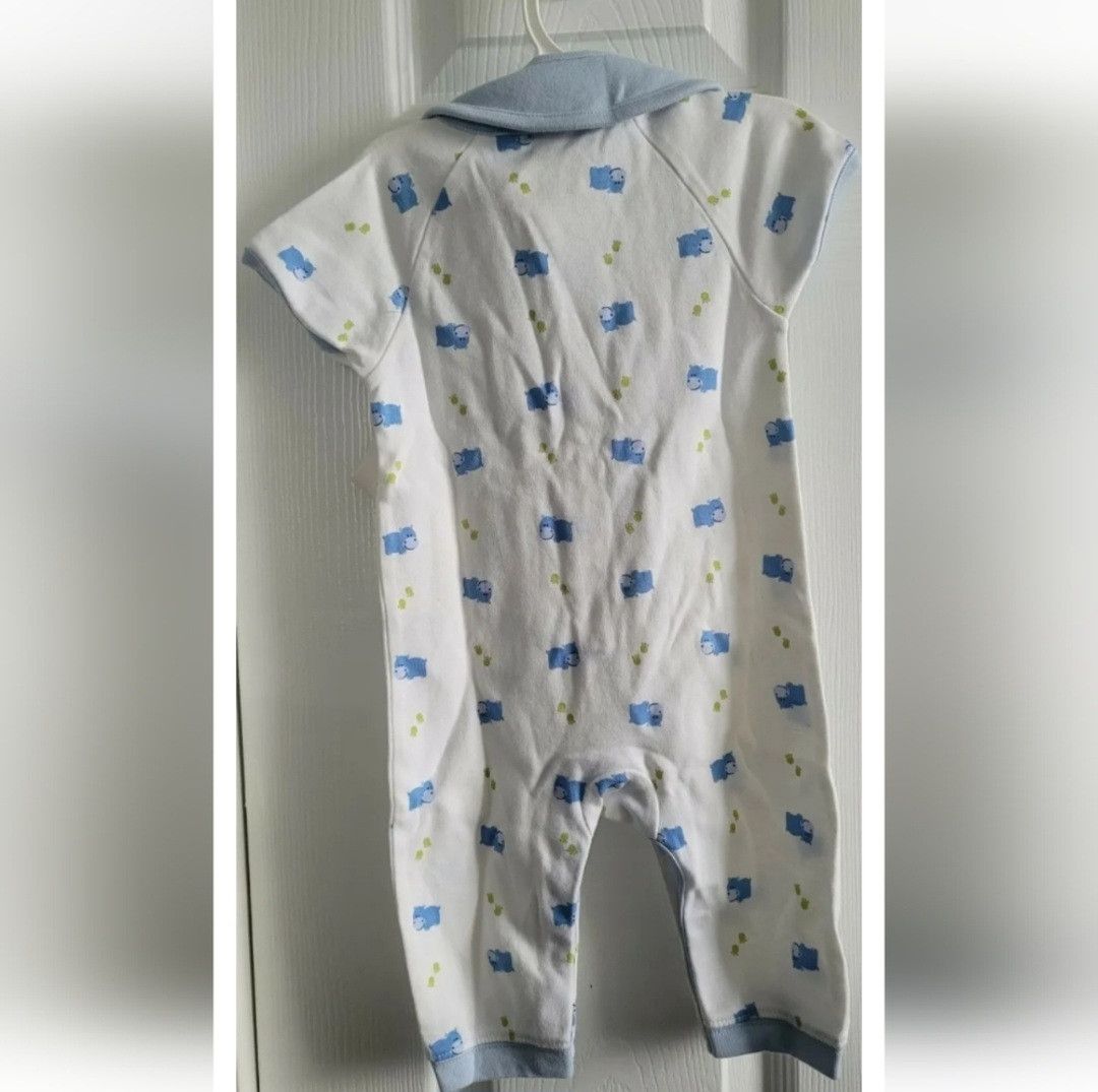 Gap NWT Baby GAP Blue Hippo One Piece Hat Bib Set 3-6 Months Size US XXS / EU 40 - 4 Thumbnail