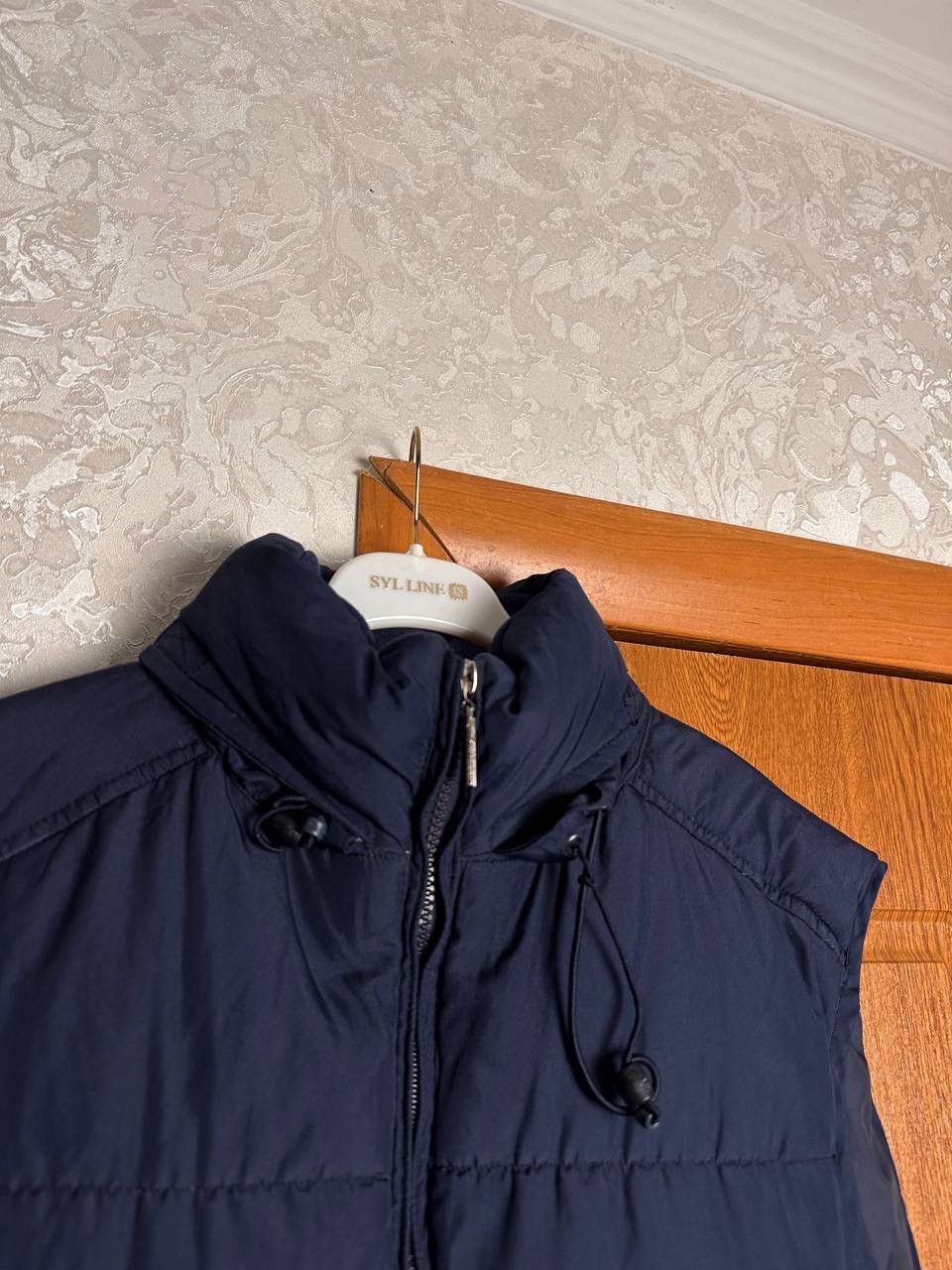 Nike Vintage Nike 2000s Navy Down Puffer Vest with Packable Hood Size US S / EU 44-46 / 1 - 5 Thumbnail