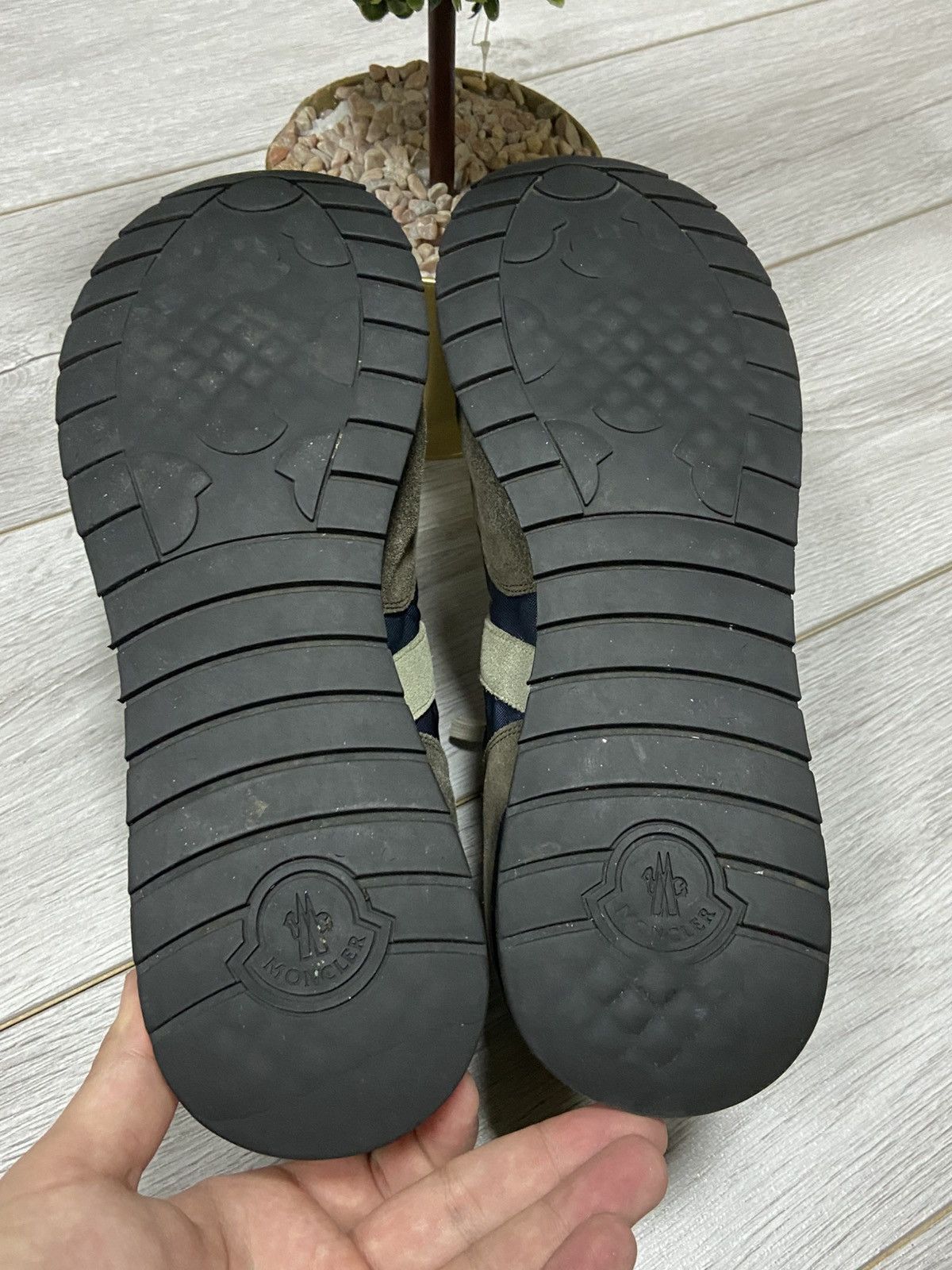 Moncler Moncler suede sneakers shoes Size US 13 / EU 46 - 7 Thumbnail
