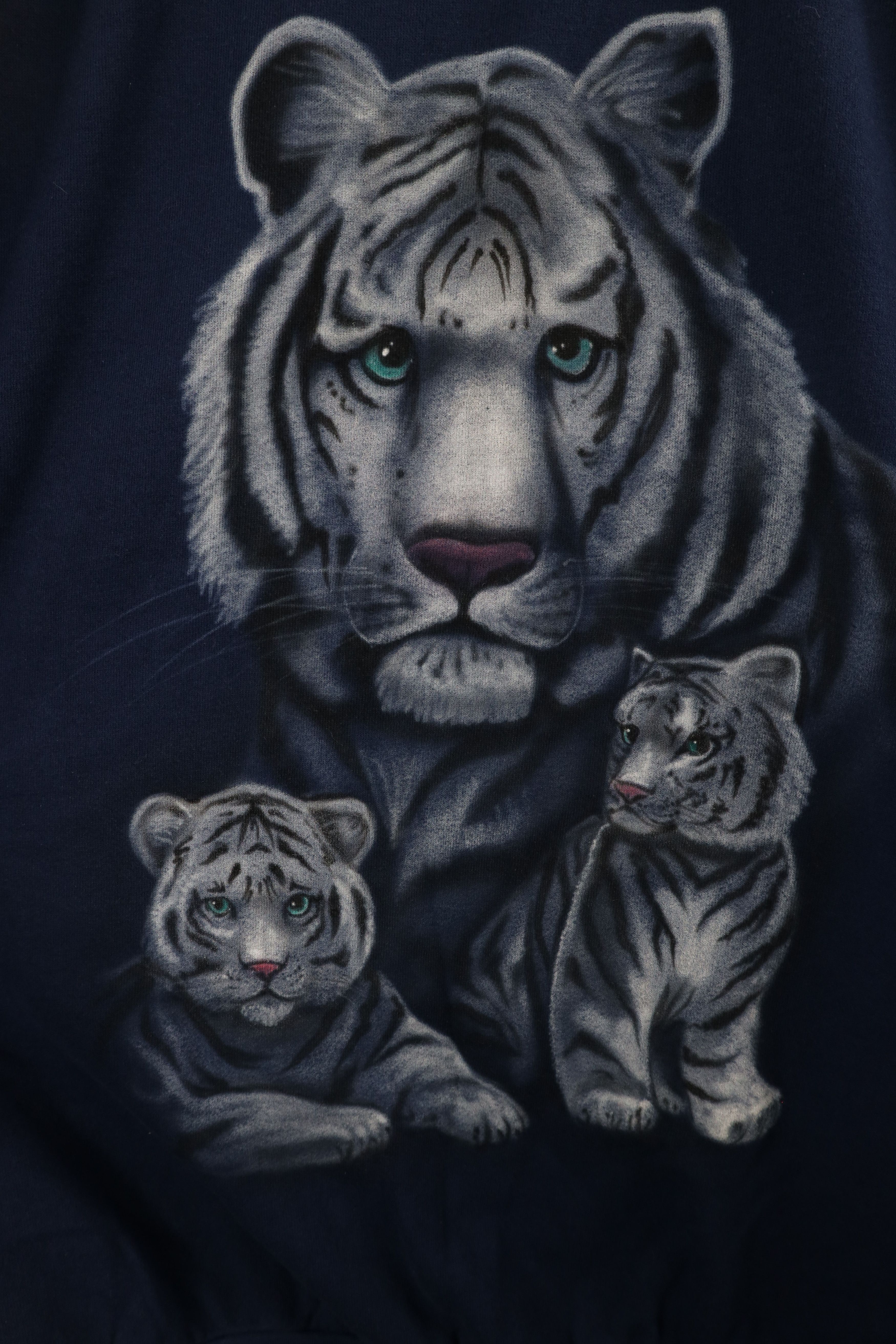 Vintage Vintage 90s Streetwear White Tiger Crewneck Sweatshirt Size US XXL / EU 58 / 5 - 5 Thumbnail