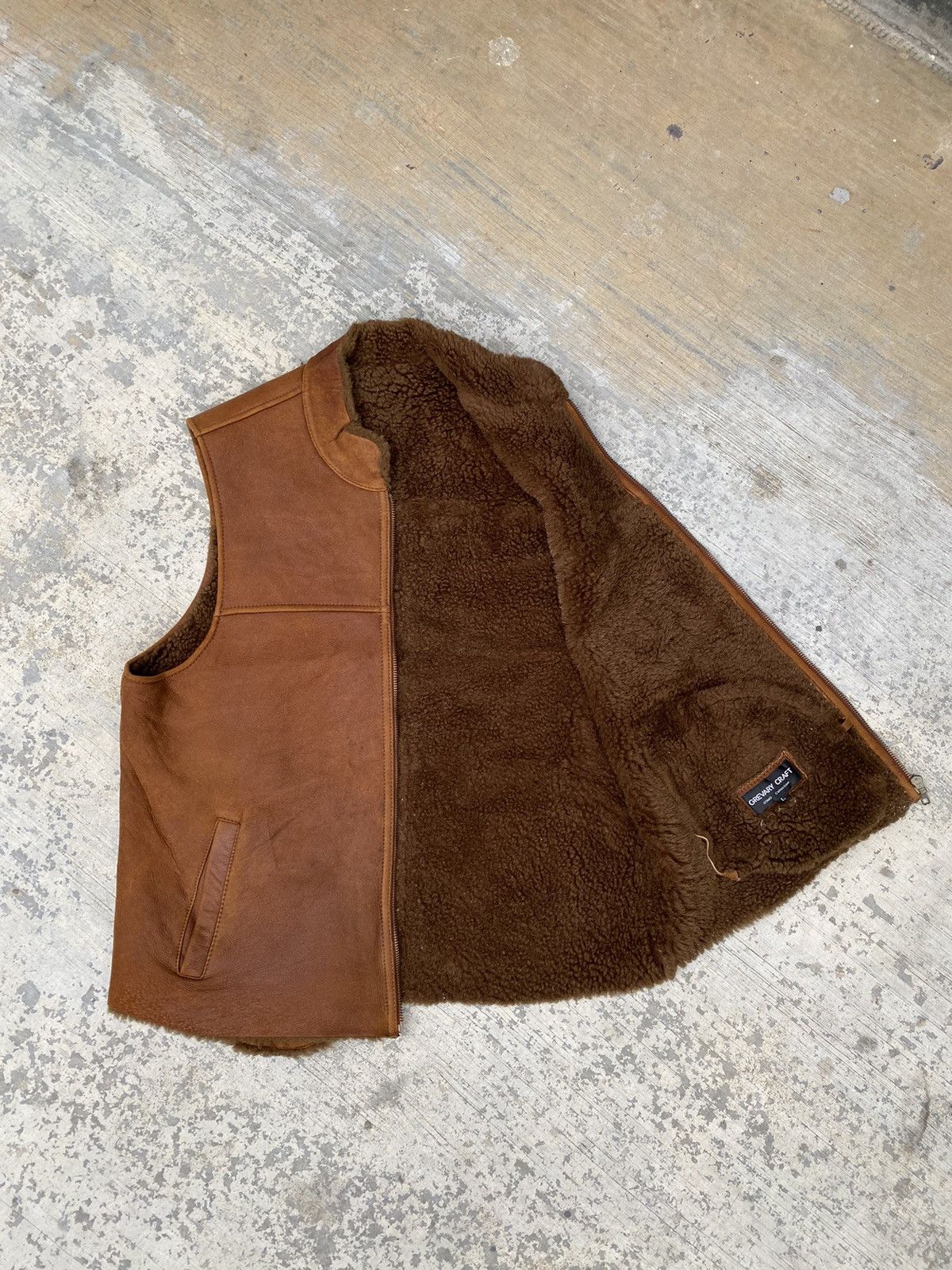 Japanese Brand Grevary craft by uomo colection sherpa leather vest Size US L / EU 52-54 / 3 - 3 Thumbnail
