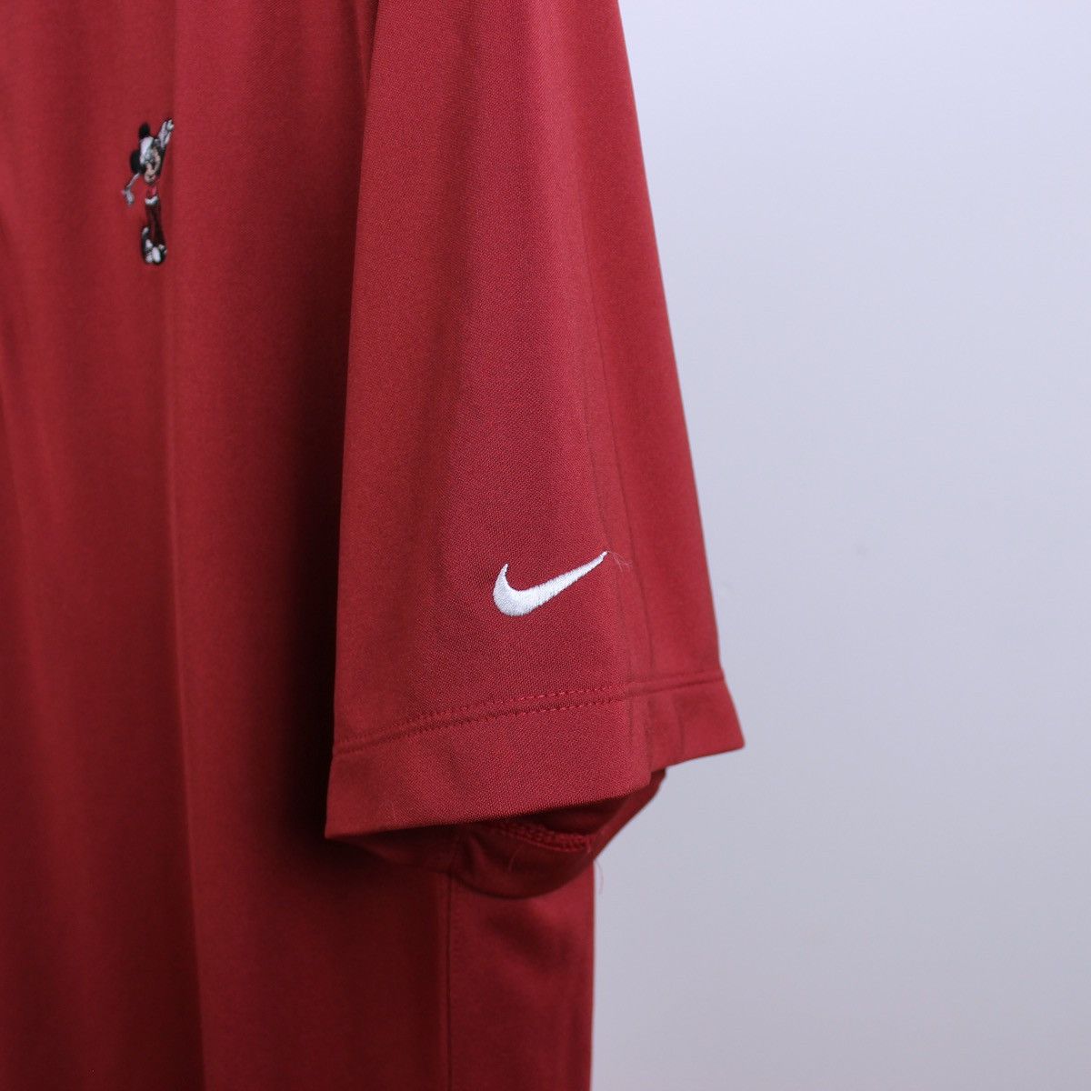 Nike Vintage Nike Mickey Mouse Logo Short Sleeve Polo Size US XL / EU 56 / 4 - 5 Thumbnail