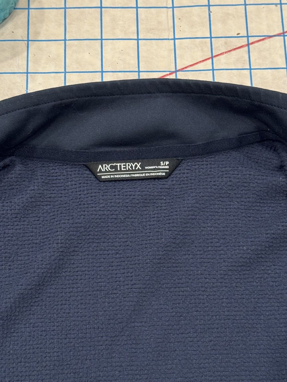 Arc'teryx Arc’teryx Delta LT Jacket Women’s Small Dark Navy Full Zip Size S / US 4 / IT 40 - 5 Thumbnail