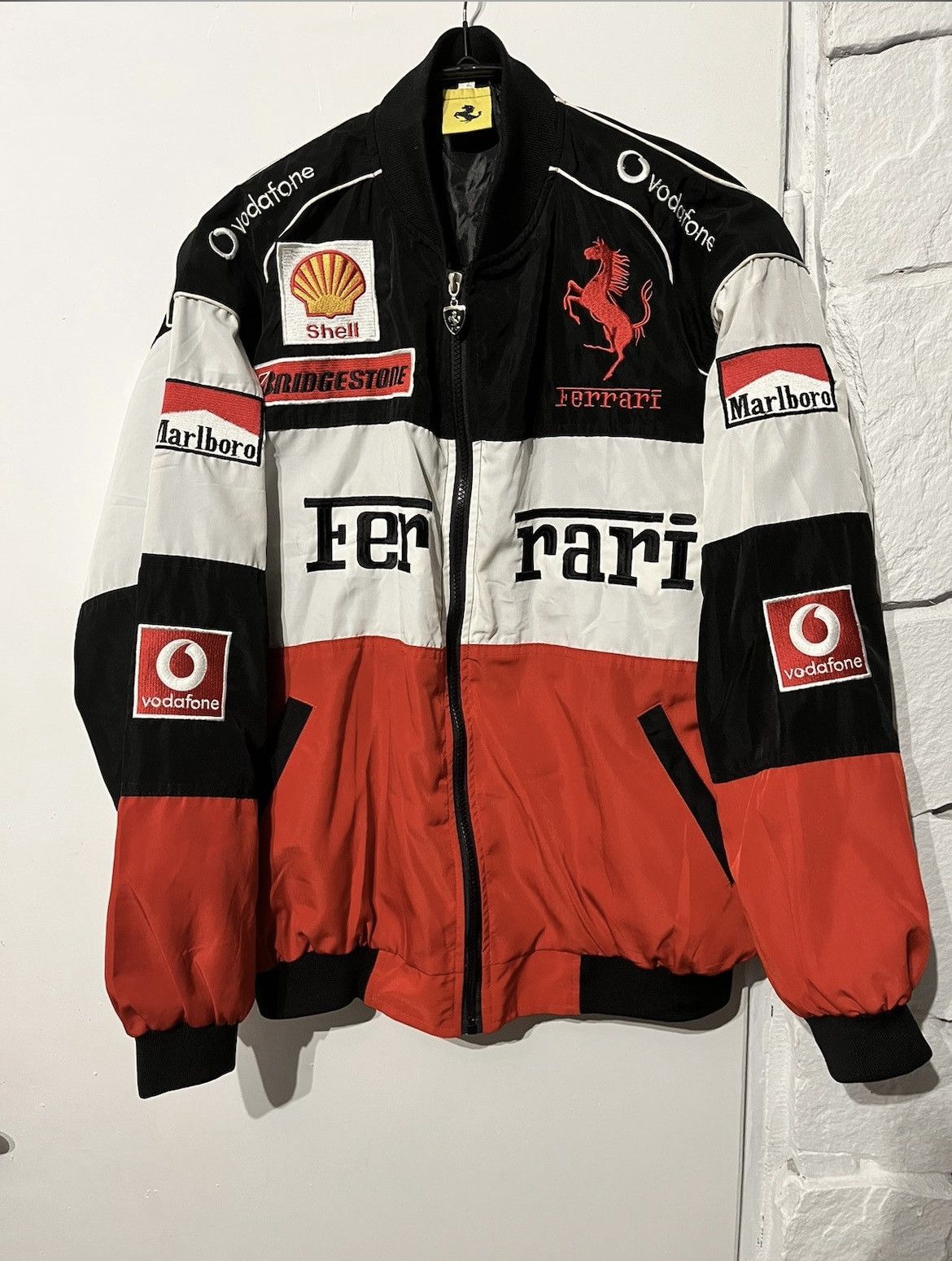 Marlboro Ferrari x formula uno x malboro | Grailed