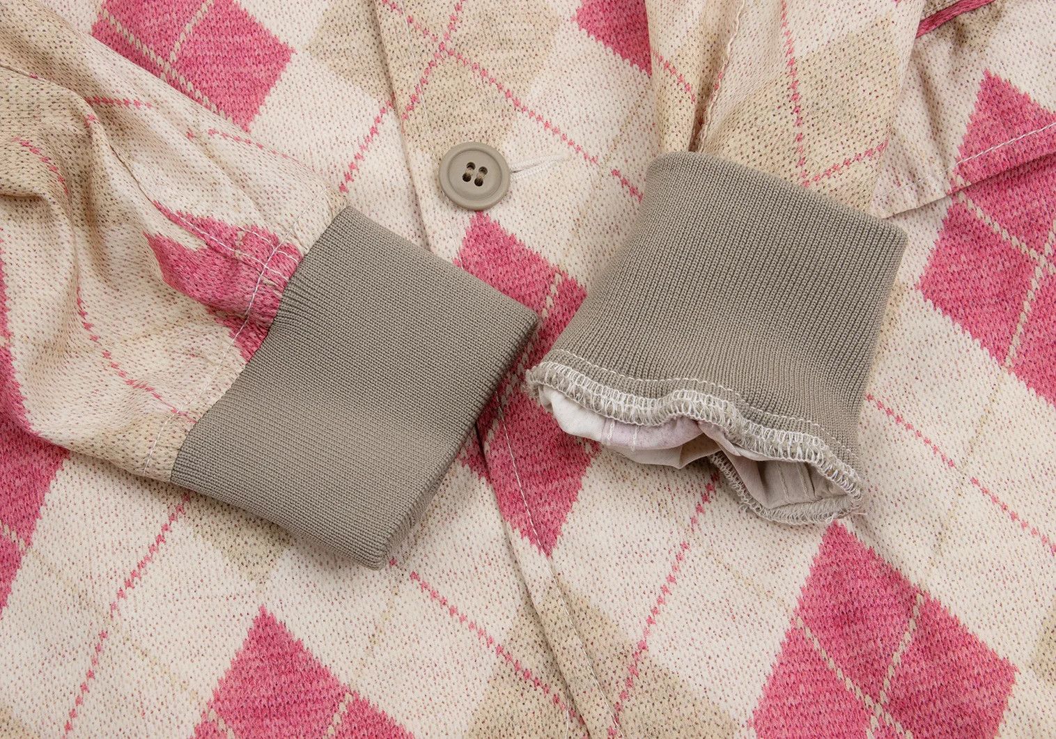 Comme des Garcons Homme Plus Cotton Argyle Knit Transfer Print Jacket Beige Pink S Size US S / EU 44-46 / 1 - 9 Thumbnail