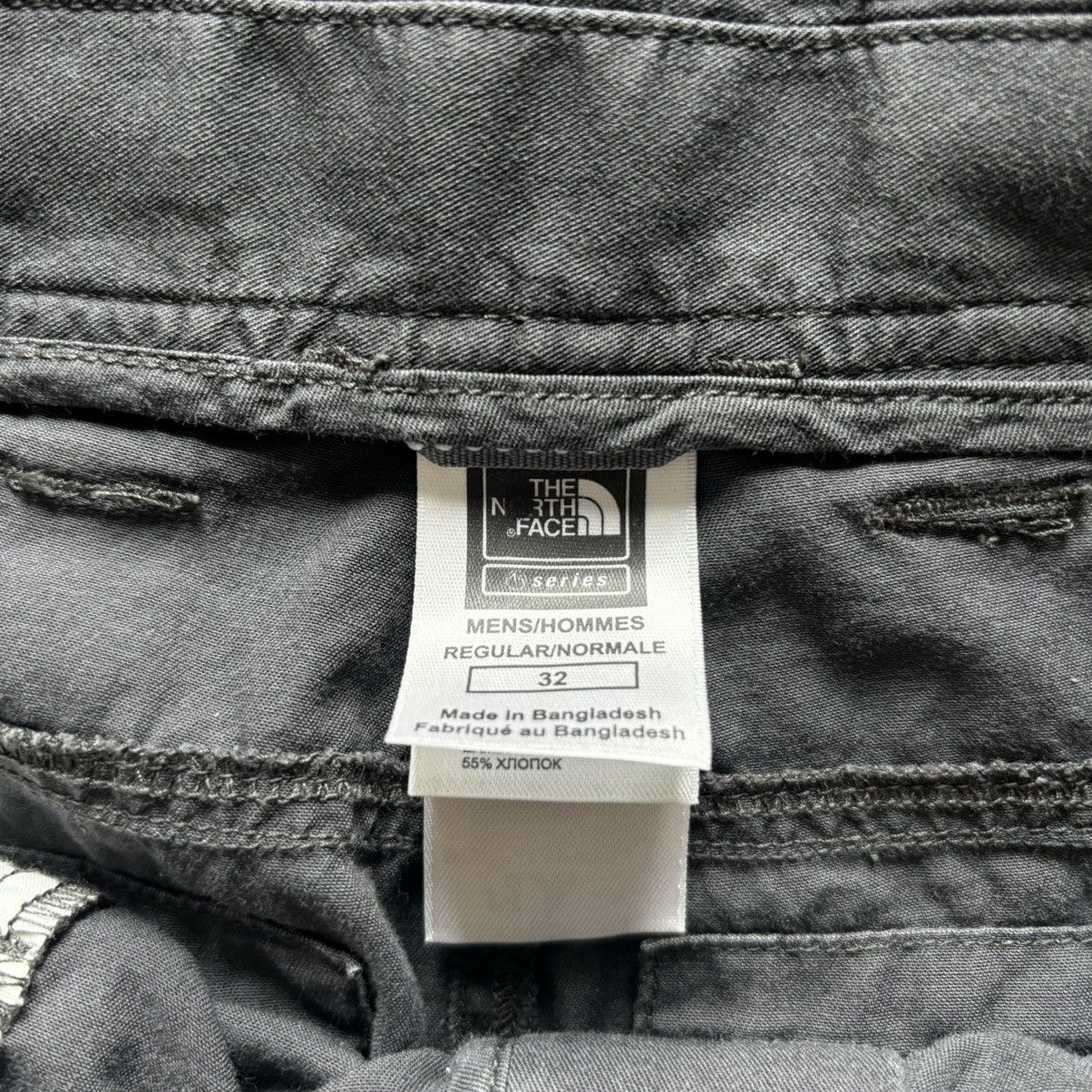 The North Face The north face gray hiking pants Size US 32 / EU 48 - 4 Thumbnail