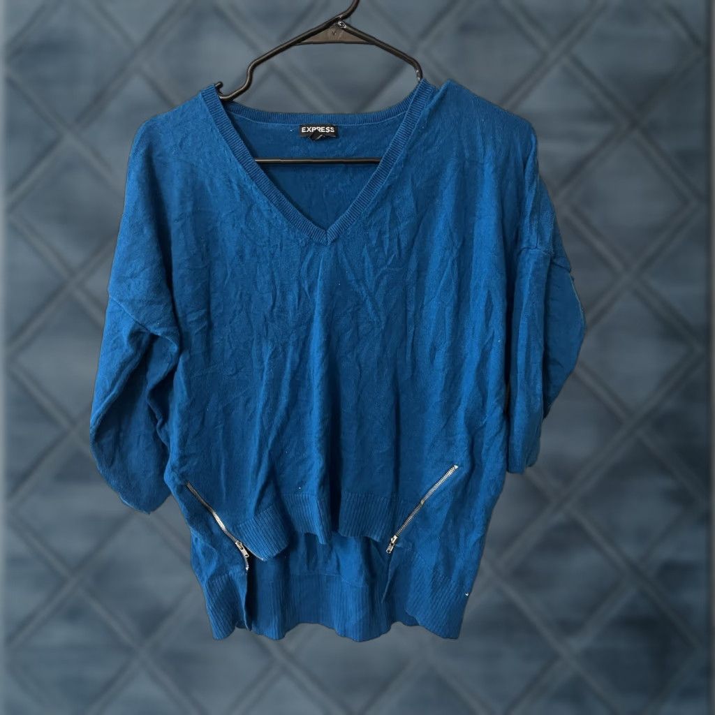 Express Express Womens XS Blue Round Neck Solid 3/4 Sleeve Sweater Top Solid Size XS / US 0-2 / IT 36-38 - 1 Thumbnail