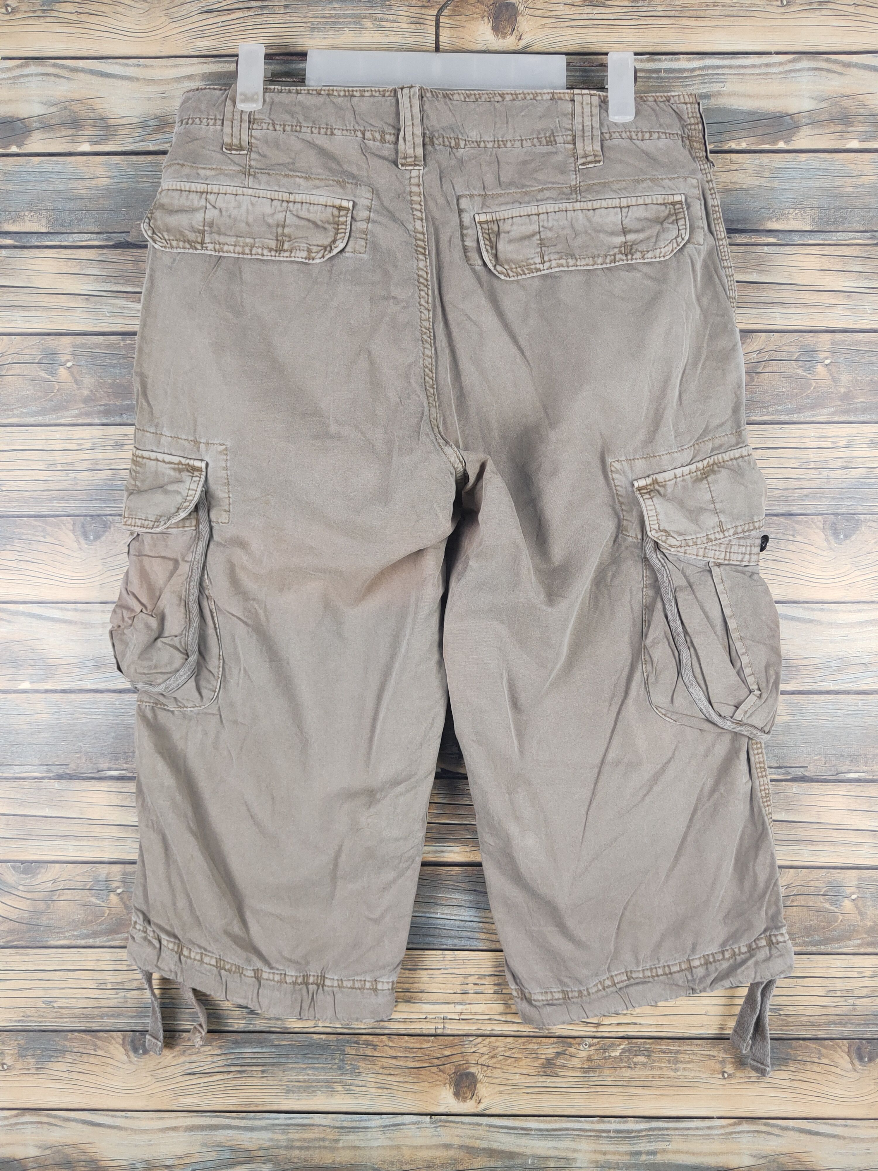 Japanese Brand DL Uniqlo Beige Multipocket Short Pants #1522 Size US 32 / EU 48 - 7 Thumbnail