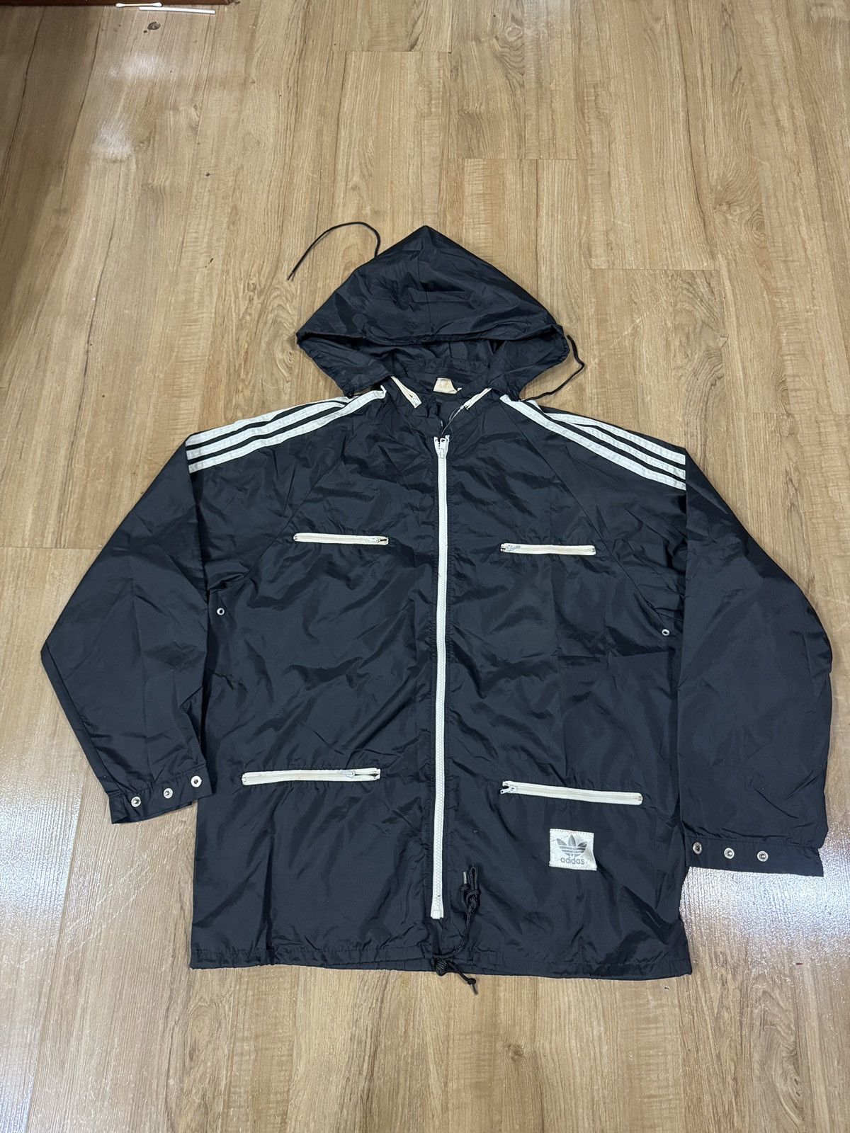 Adidas Vintage 80’S adidas windbreaker Size US M / EU 48-50 / 2 - 1 Thumbnail