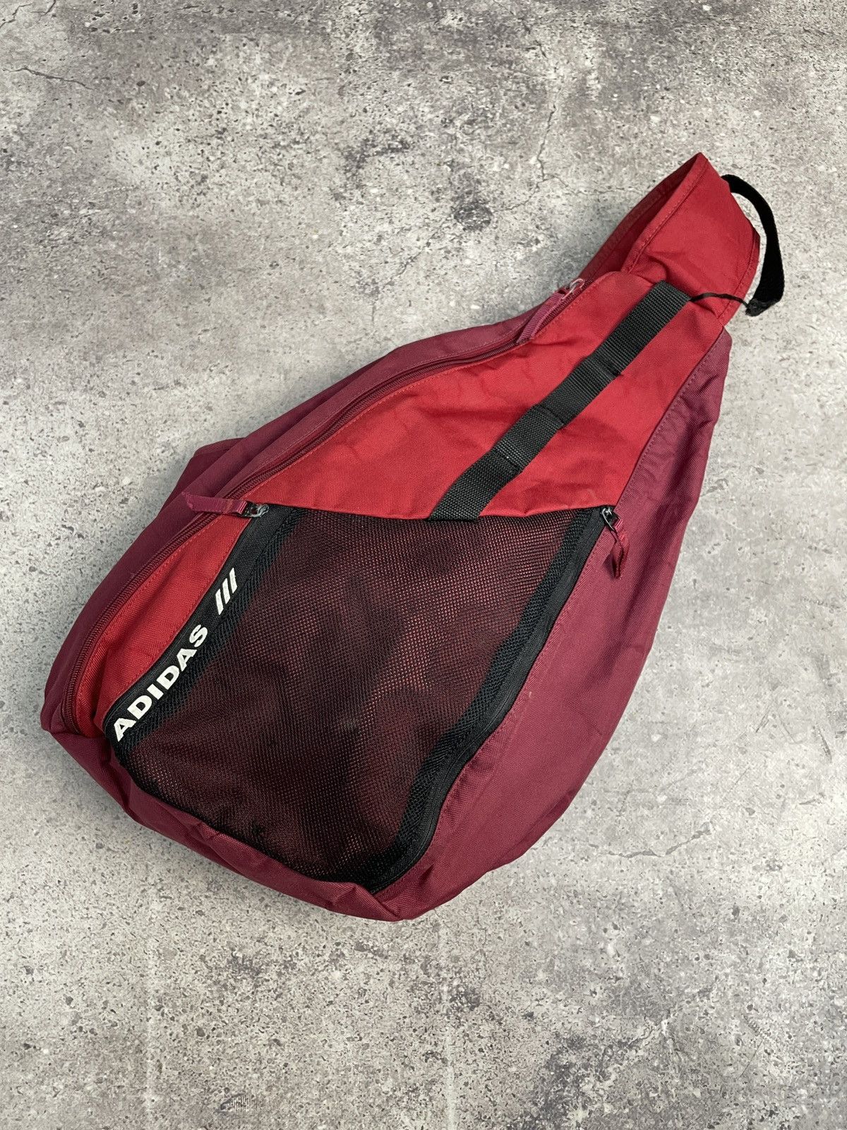 Vintage Vintage Y2K Adidas Y-3 Style Burgandy Dark Grey Sling Bag Size ONE SIZE - 4 Thumbnail
