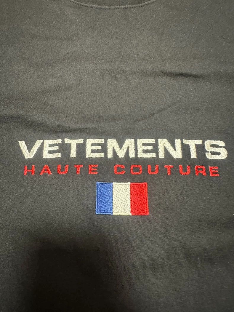Vetements Vetements French flag short-sleeve shirt, length 81, chest Size US L / EU 52-54 / 3 - 2 Thumbnail
