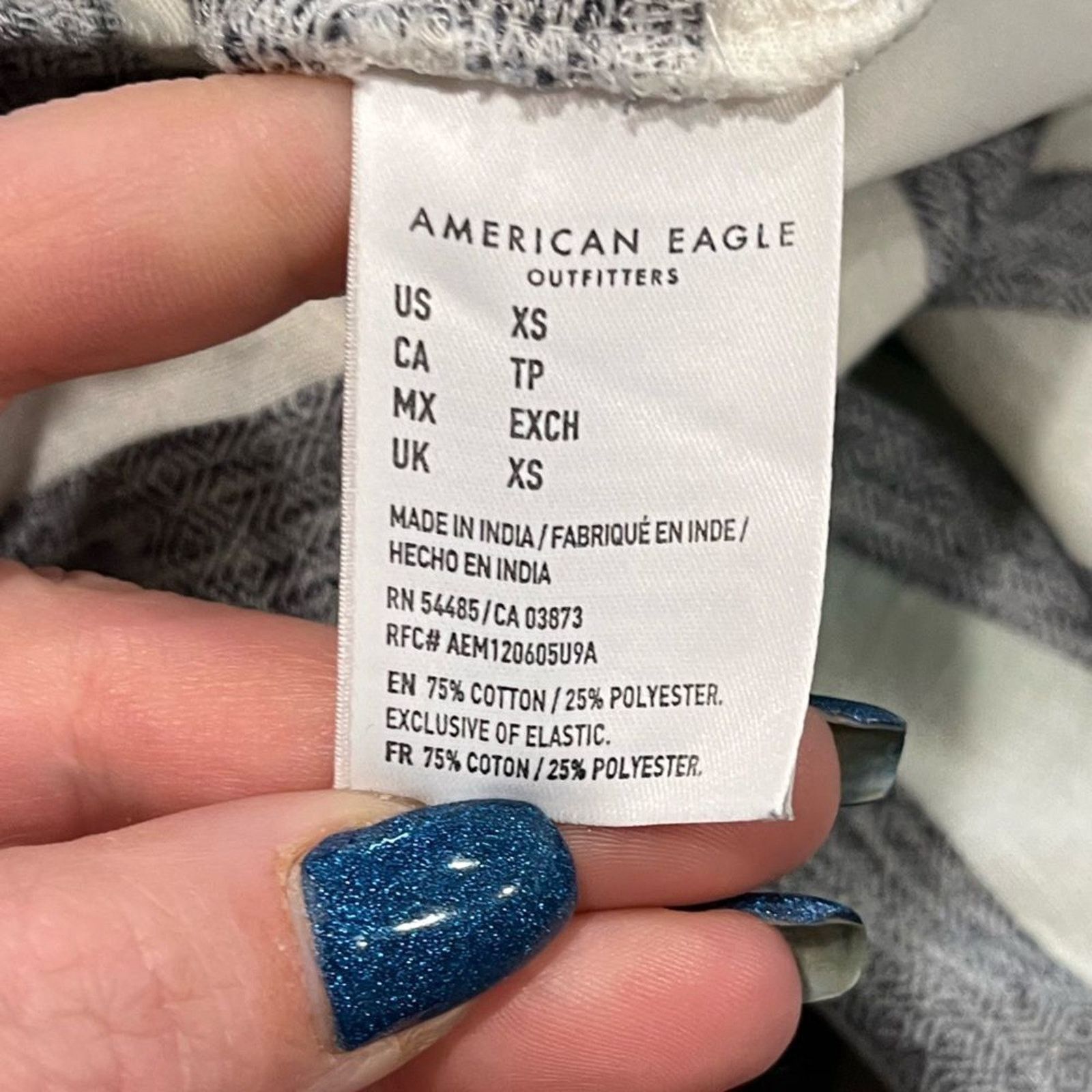 American Eagle Outfitters American Eagle Striped Romper Cap Sleeve Tie Waist V-Neck Size 25" / US 0 / IT 36 - 4 Thumbnail