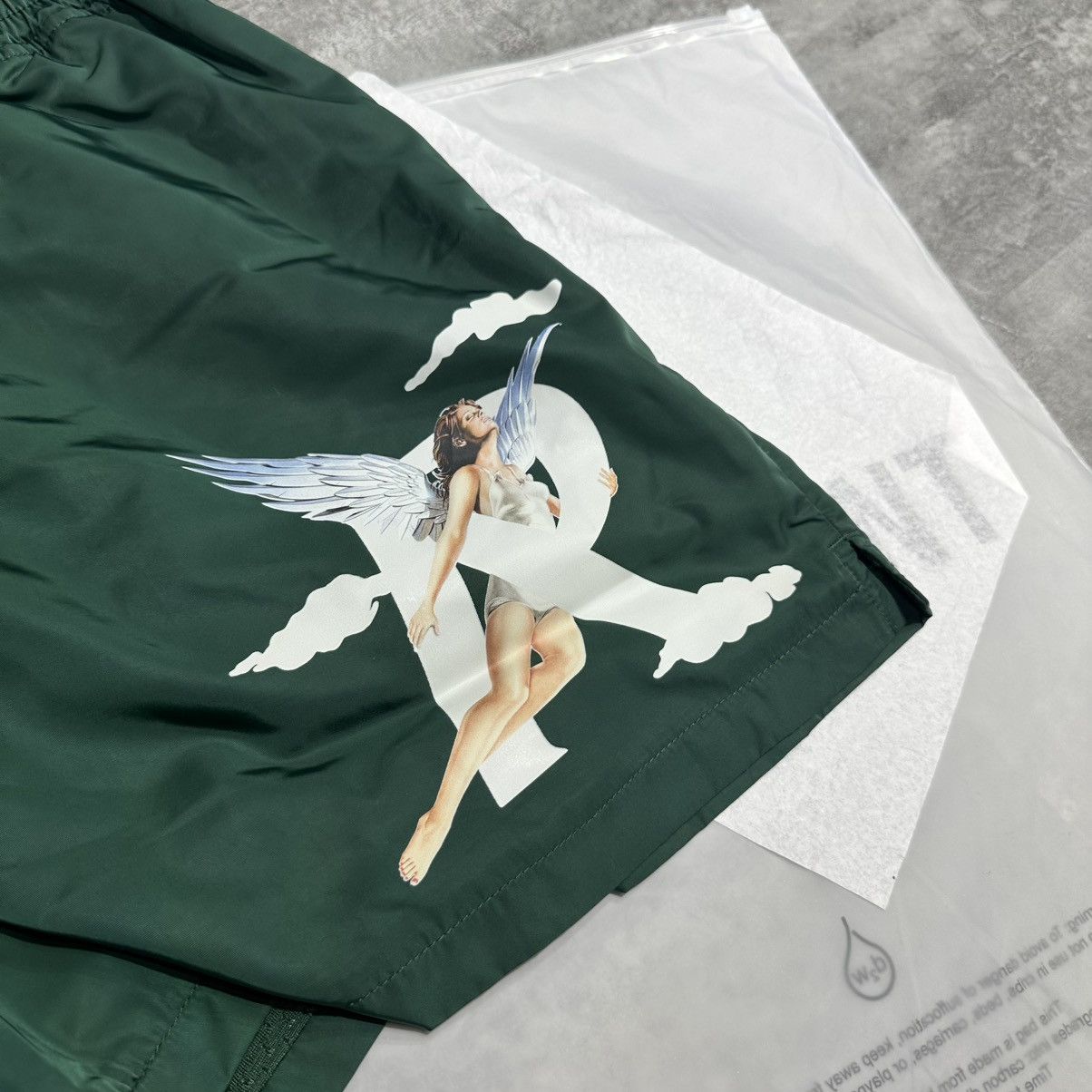 Represent Clo. Represent Storms In Heaven Shorts - XL bundle Size US 34 / EU 50 - 8 Thumbnail