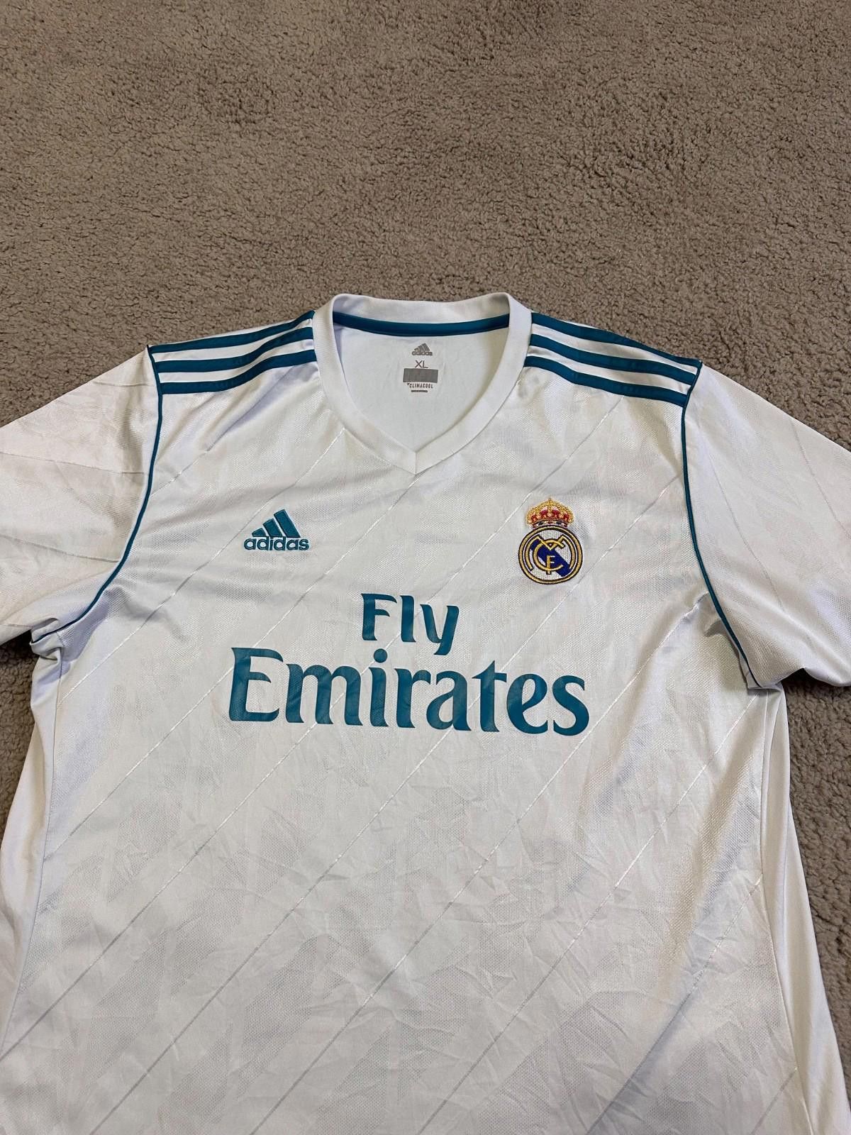 Adidas REAL MADRID 2017 2018 HOME SHIRT JERSEY ADIDAS AZ8059 sz XL Size US XL / EU 56 / 4 - 3 Thumbnail