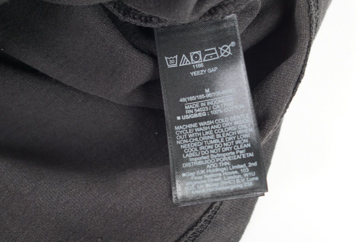 Balenciaga × Gap × Yeezy Loose Tank Yeezy Gap Balenciaga Size US M / EU 48-50 / 2 - 3 Thumbnail