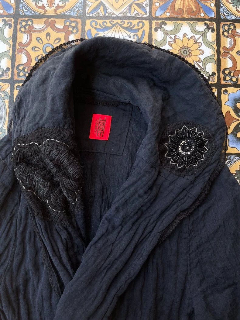 Issey Miyake Issey Miyake size:3 Washed black embroidered coat Size M / US 6-8 / IT 42-44 - 1 Thumbnail