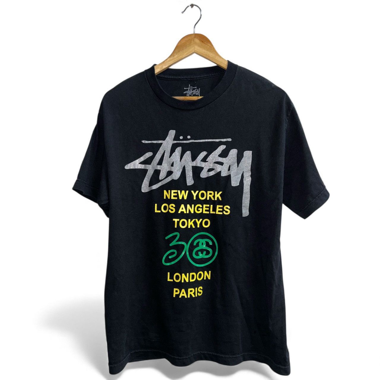 Stussy 30th Anniversary World Tour Tee Size US M / EU 48-50 / 2 - 1 Thumbnail