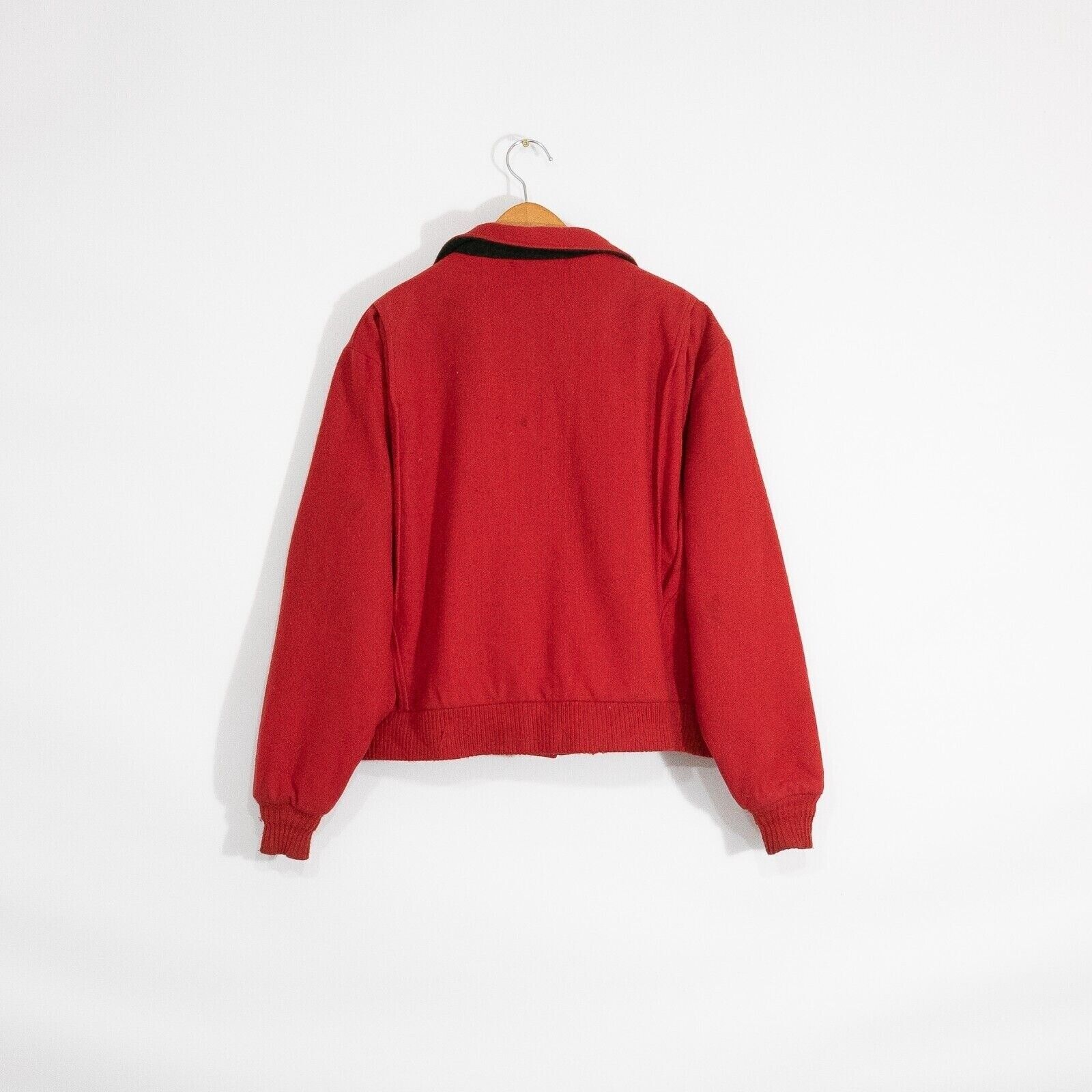 Vintage Vintage 80s Woolrich Bomber Jacket Mens XL Red Wool Flannel Size US XL / EU 56 / 4 - 6 Thumbnail