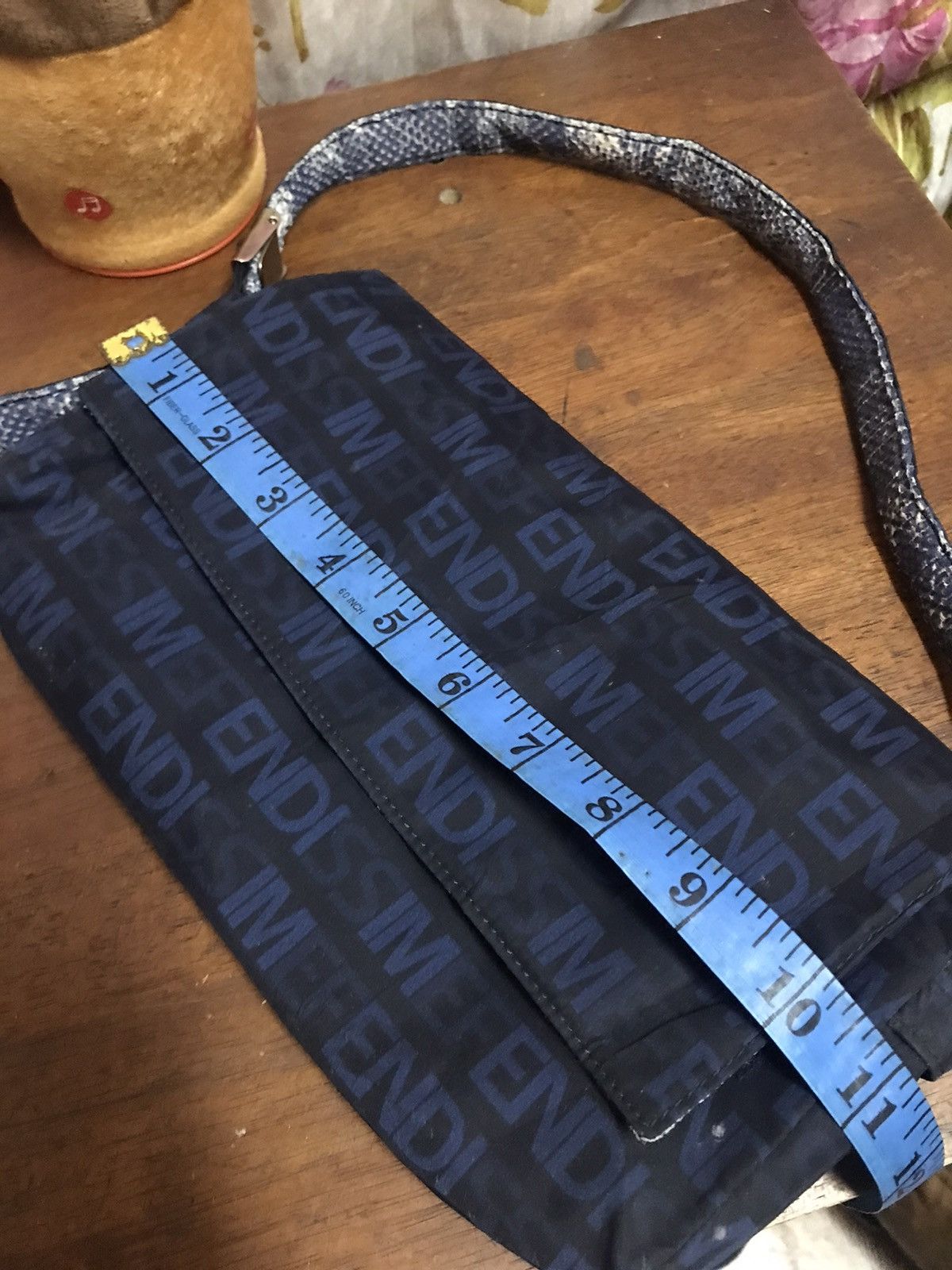 Fendi × Vintage Authentic Fendi Saddle Bag Size ONE SIZE - 8 Thumbnail