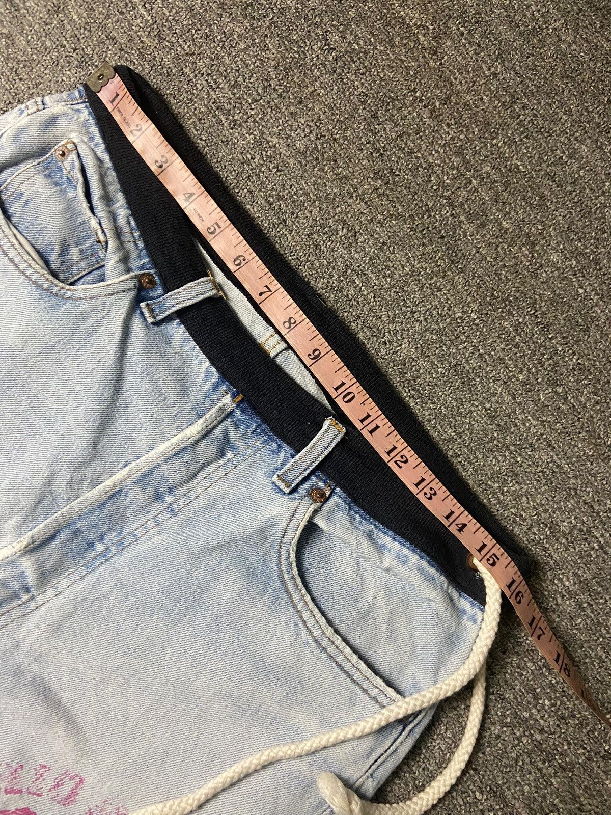 Levi's LEVIS Ohio State Distressed Jeans with Elastic Waist (165) Size US 32 / EU 48 - 6 Thumbnail