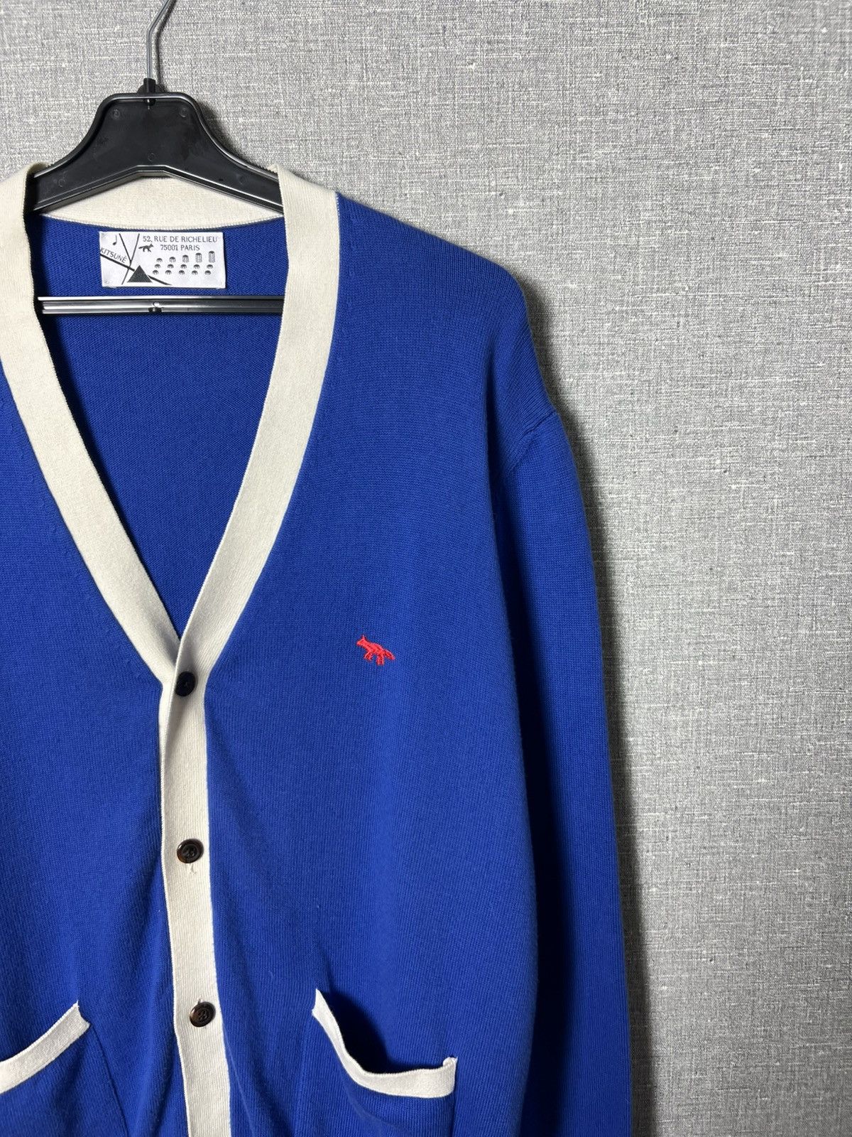Maison Kitsune Maison Kitsune Button Cardigan Sweater Embroidered Fox Logo Size US L / EU 52-54 / 3 - 4 Thumbnail