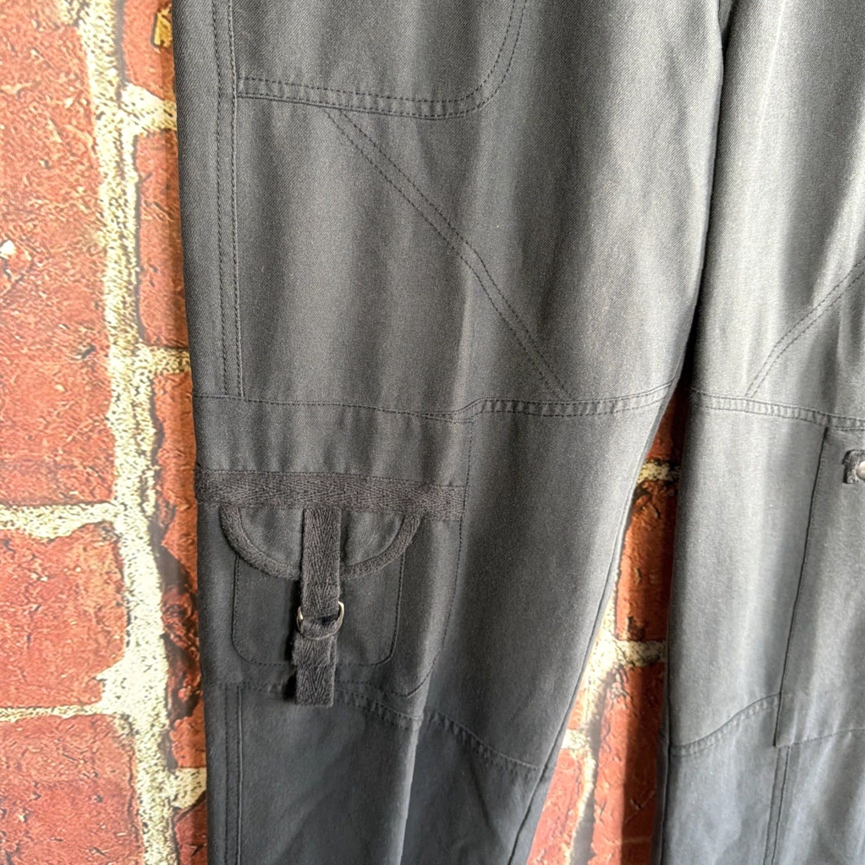 Vintage Go Silk Pants 6 Black Womens Silk Flat Front Zipper Button Dress Pants Skinny Inseam 32 Comfort Breathable Lightweight Size 28" / US 6 / IT 42 - 3 Thumbnail