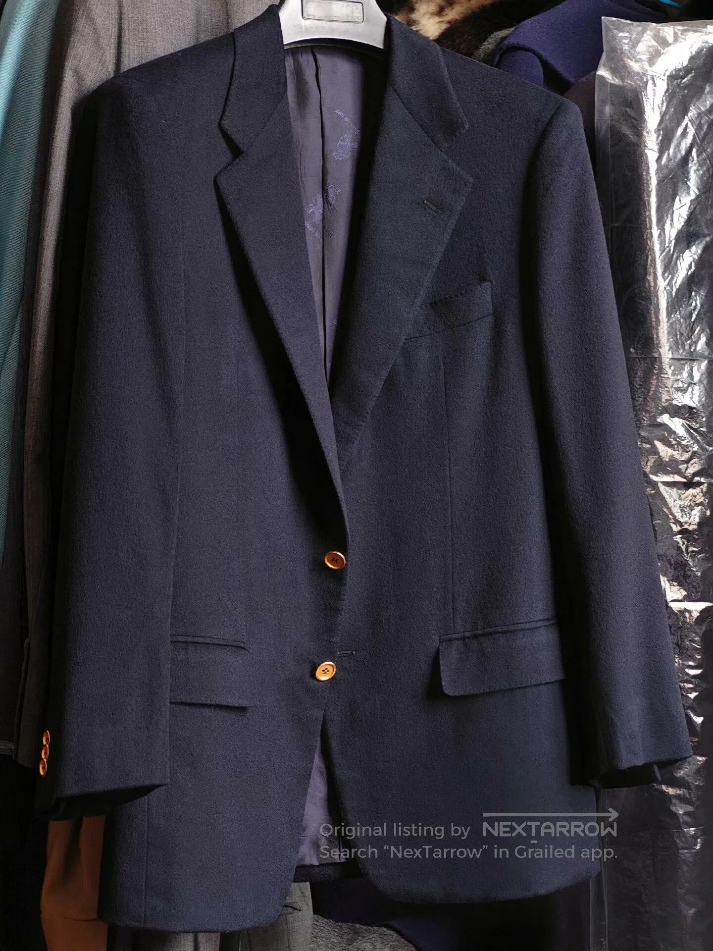 Kiton Italian Handmade Wool Suit Jacket. Size US S / EU 44-46 / 1 - 3 Thumbnail