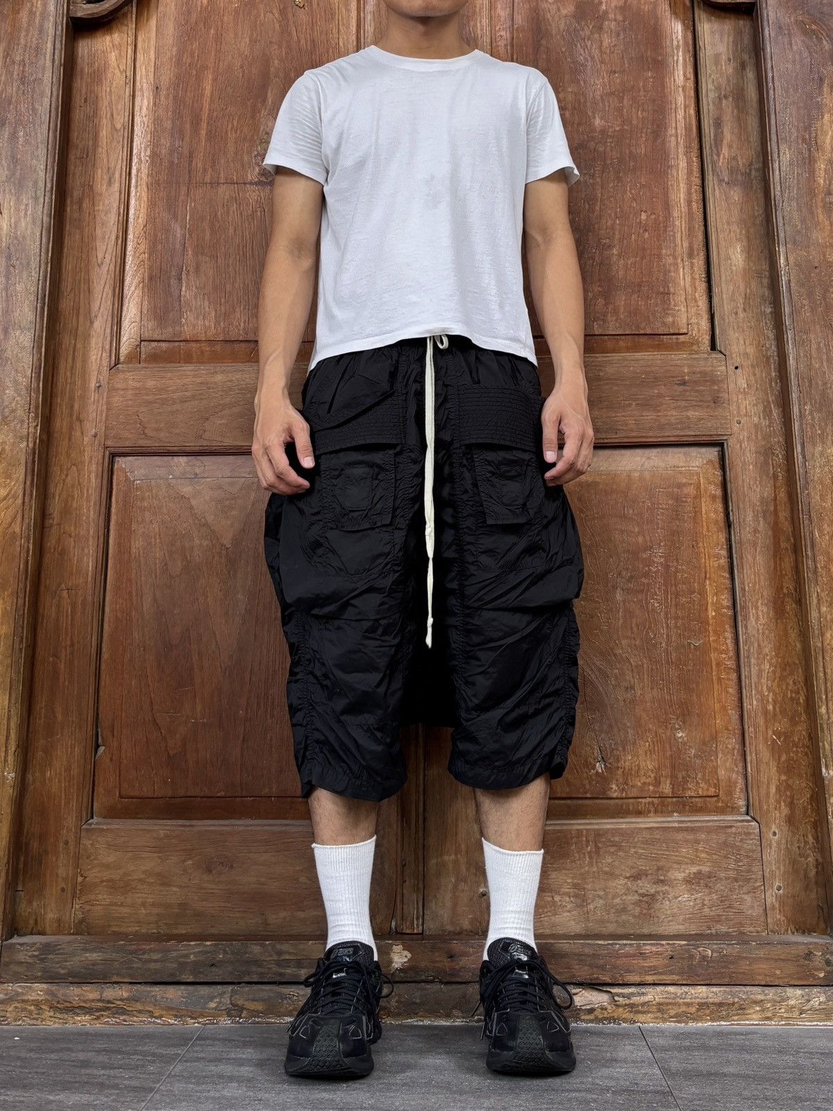 Pre-owned Rick Owens Drkshdw Nylon Polyamide Wrinkled Creatch Cargo Short Pants In Black