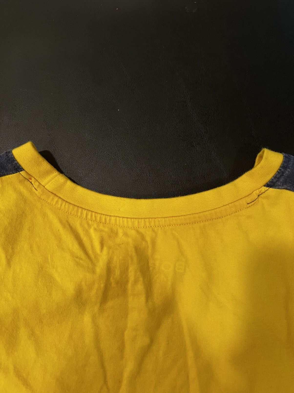 Vintage Vintage Born Fly Abstract T-Shirt Size US XXL / EU 58 / 5 - 6 Thumbnail