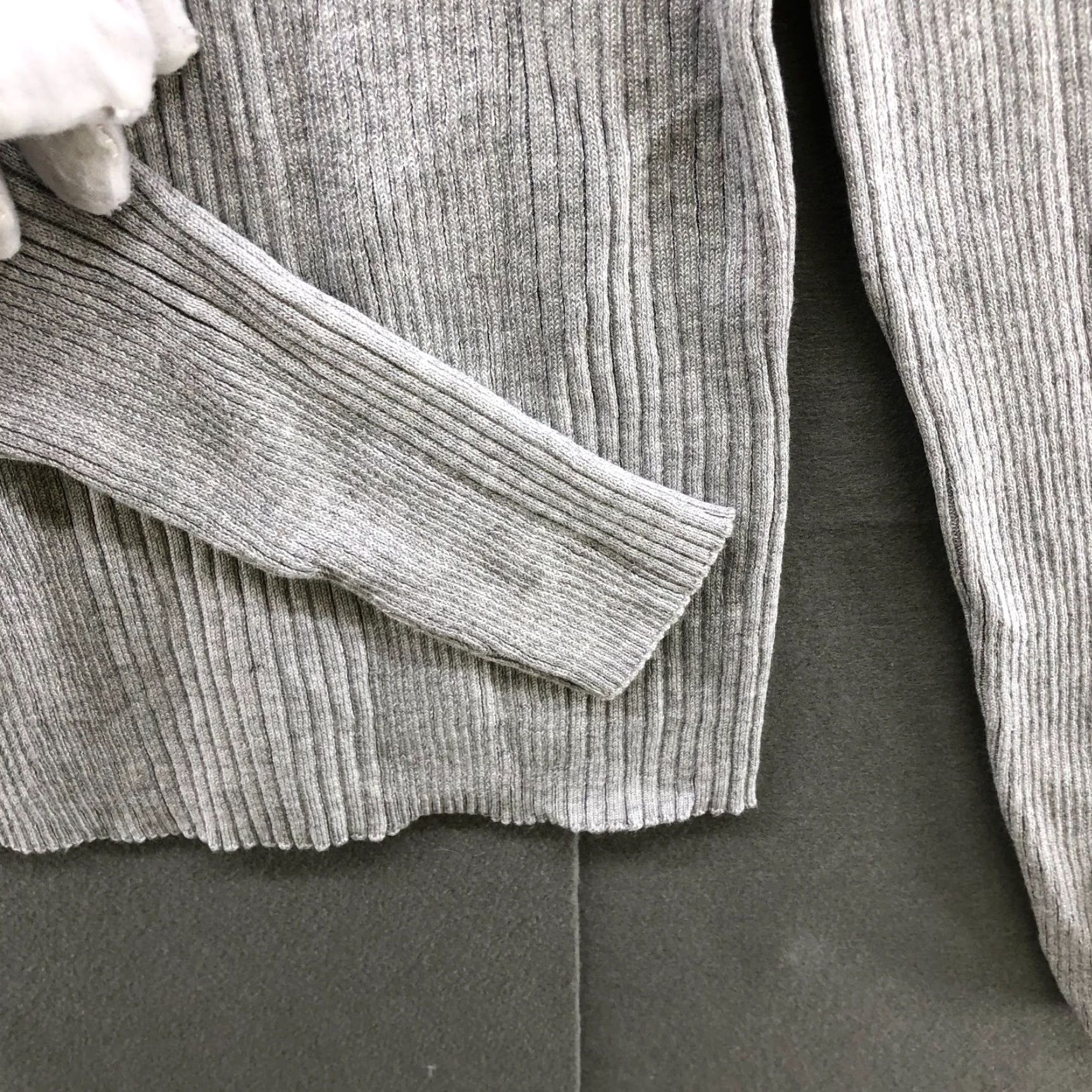 Vintage NWT Hooked Up by IOT Gray Ribbed Turtleneck Fitted Sweater Womens M Pullover Knit Slim Lightweight Casual Long Sleeve Nylon blend Size M / US 6-8 / IT 42-44 - 6 Thumbnail