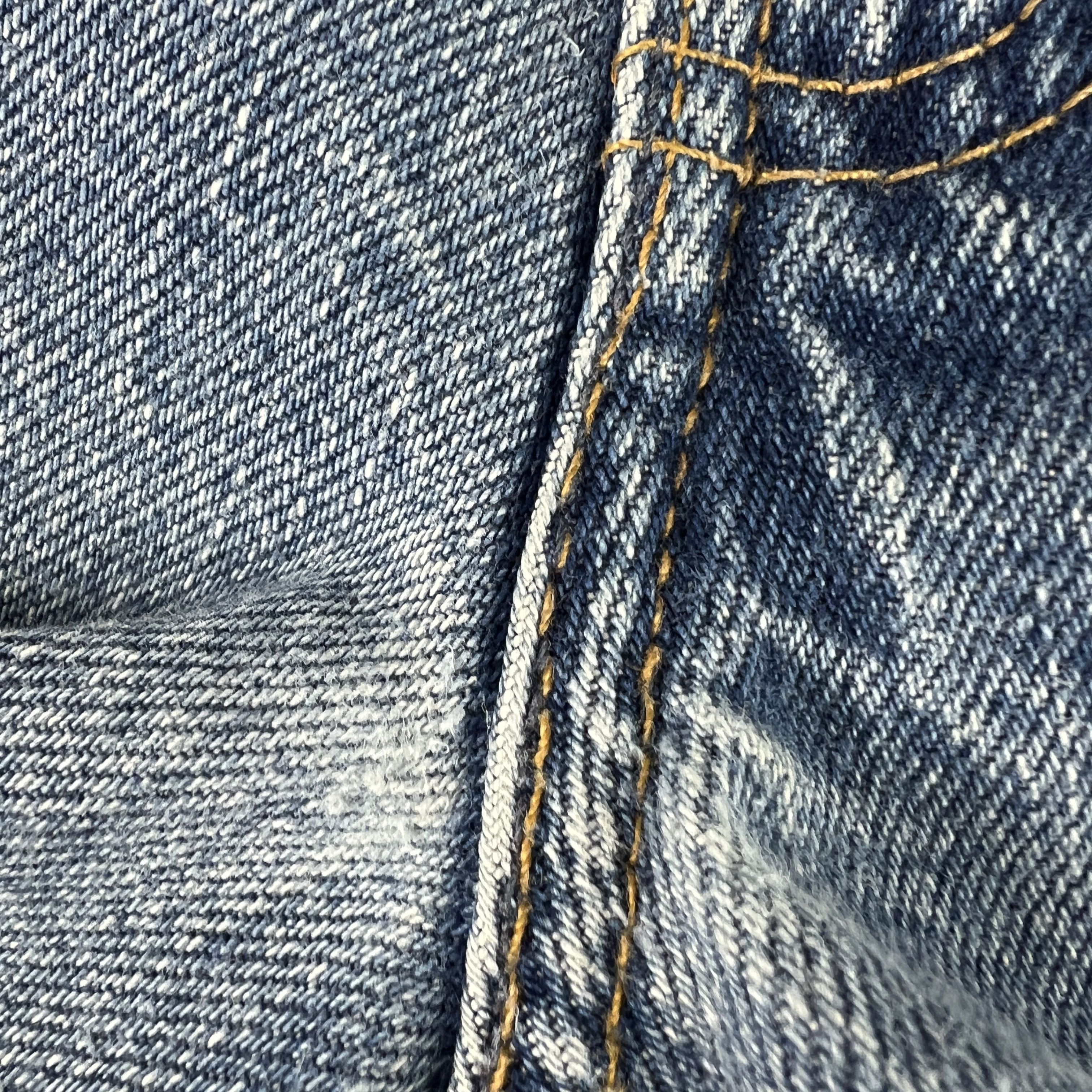 Levi's × Vintage Y2K Levi's Jeans Shorts 560 Loose Faded Cut Off Denim Jorts Size US 31 - 4 Thumbnail