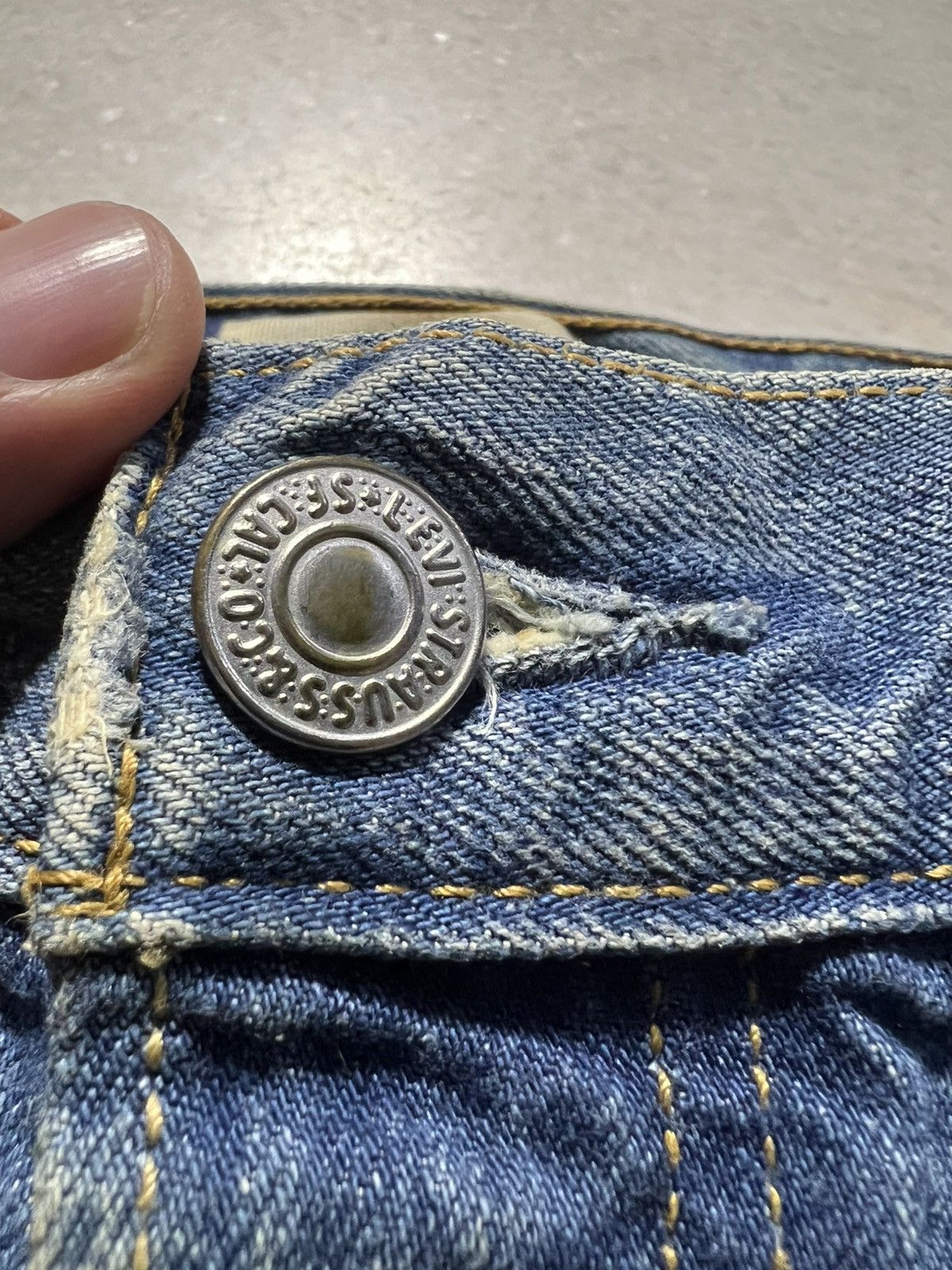 Levi's × Levi's Vintage Clothing 💥Rare💥Vintage 90’Levis 501 Kurt Corbain Distressed Jeans Size US 30 / EU 46 - 11 Thumbnail