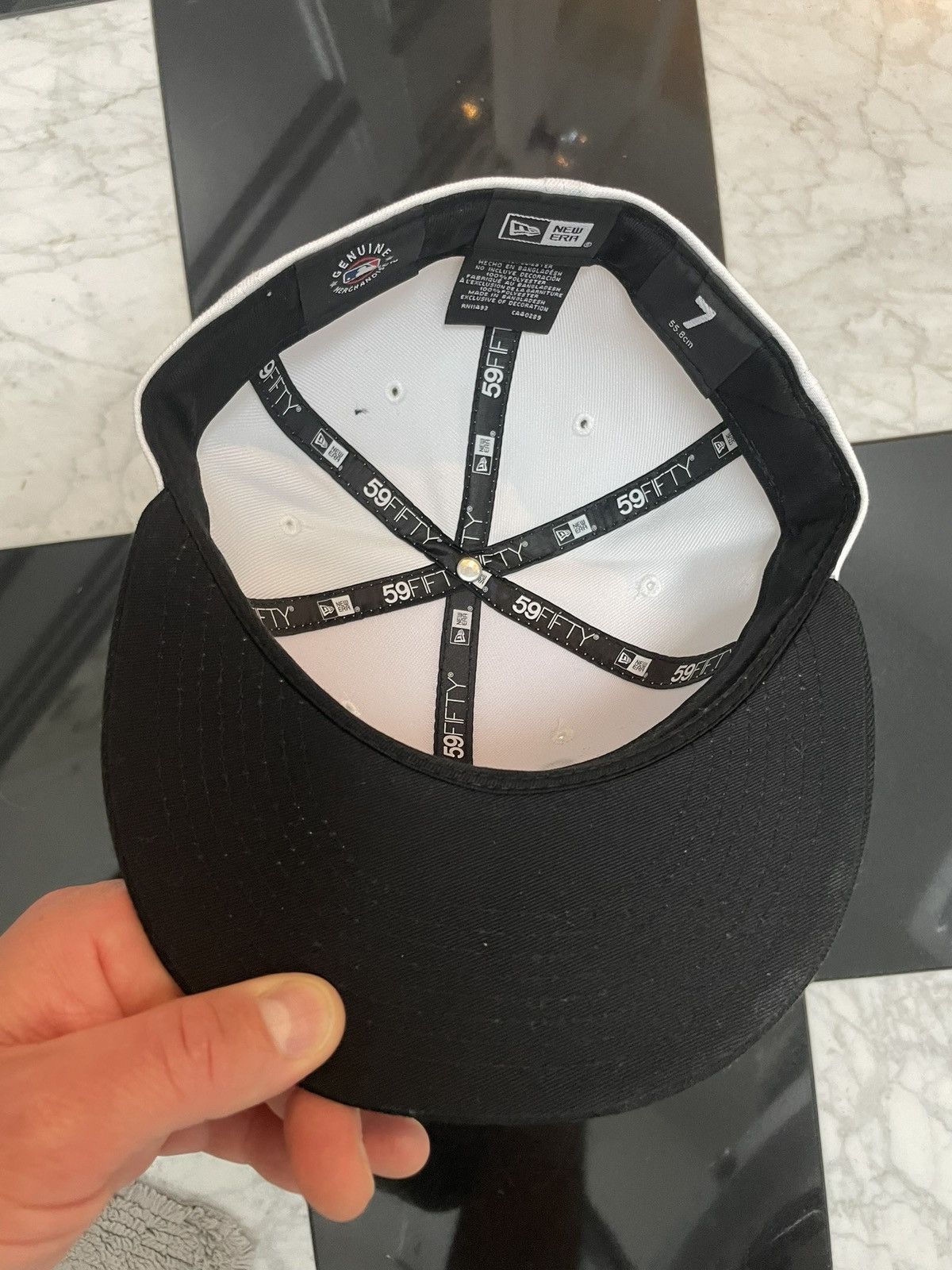 New Era 🔥 Pirates fitted hat size 7 Size ONE SIZE - 3 Thumbnail
