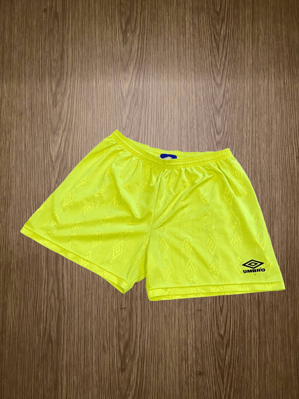 Umbro Vintage 90s Umbro shorts streetwear y2k Size US 38 / EU 54 - 1 Thumbnail
