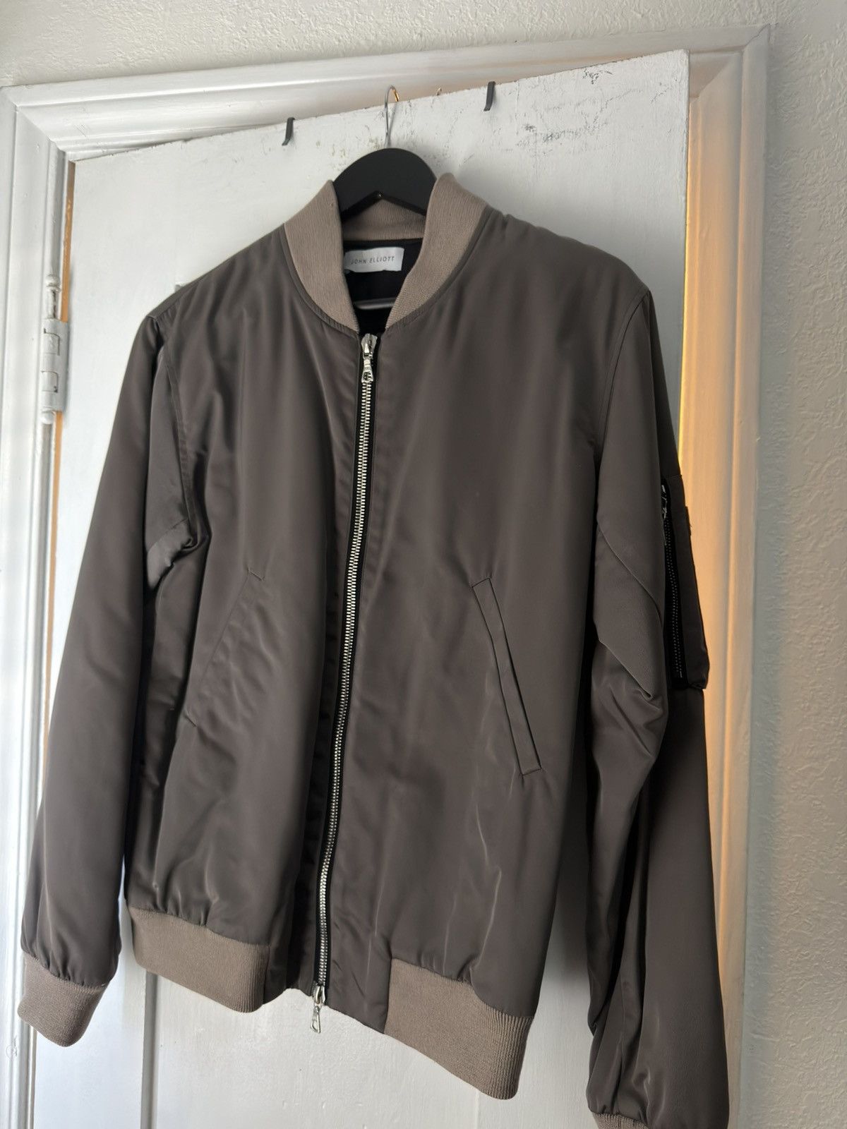 John Elliott John elliott bomber oak jacket Size US S / EU 44-46 / 1 - 1 Thumbnail