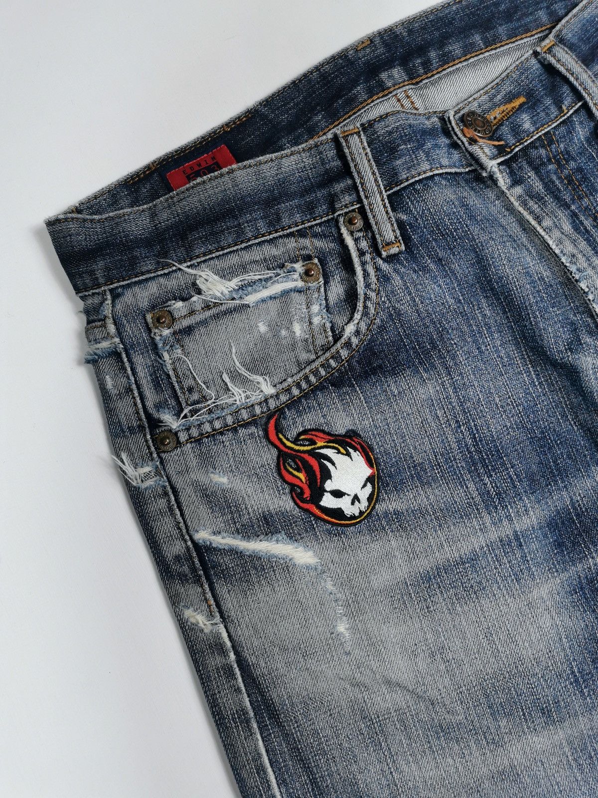 Edwin Skull patches Edwin 503 Distressed Jeans Size US 31 - 5 Thumbnail