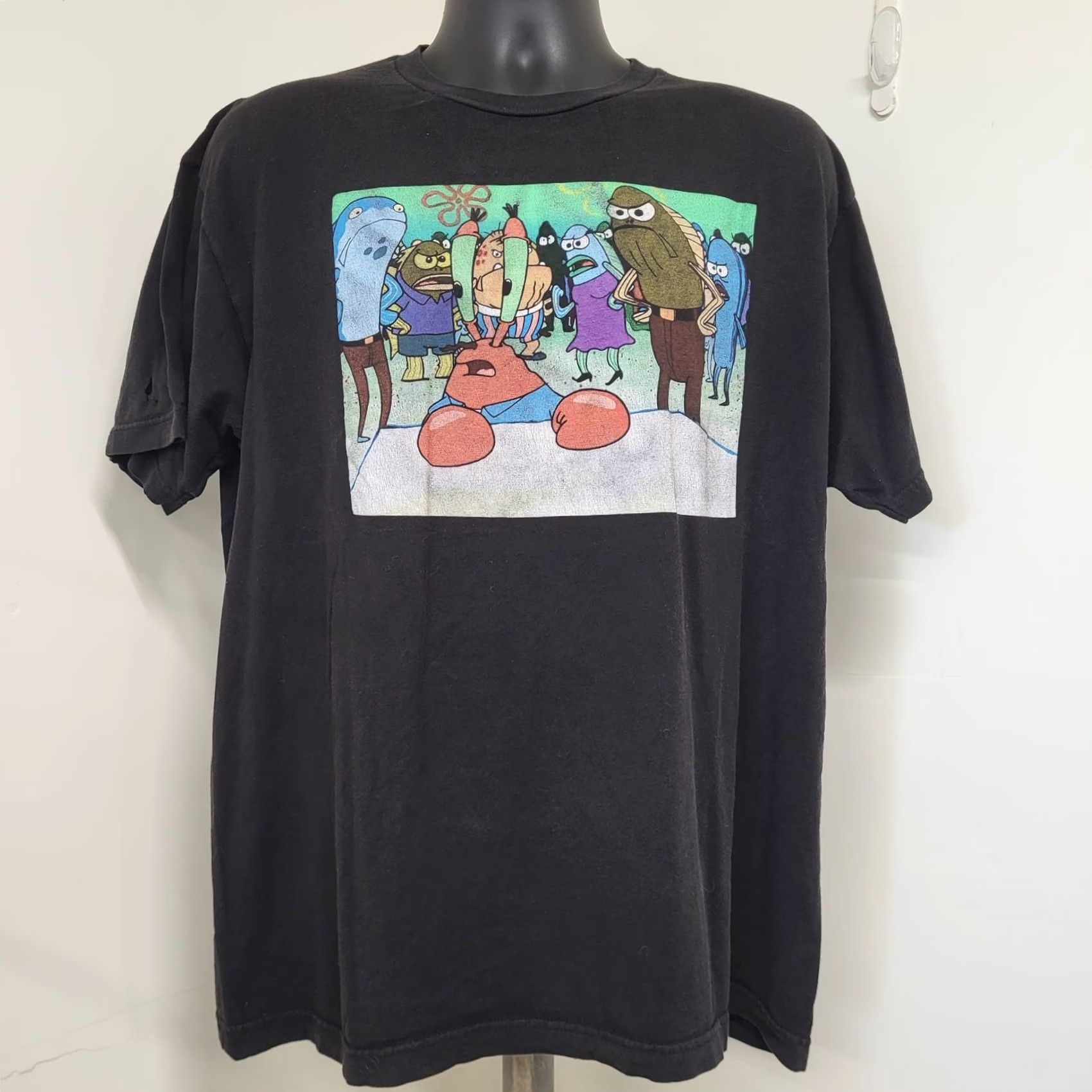 Nickelodeon SpongeBob SquarePants Tshirt Men's XL Official Licensed Nickelodeon Characters Shirt Regular Short Sleeve Black Cotton Knit Logo Size US XL / EU 56 / 4 - 2 Thumbnail