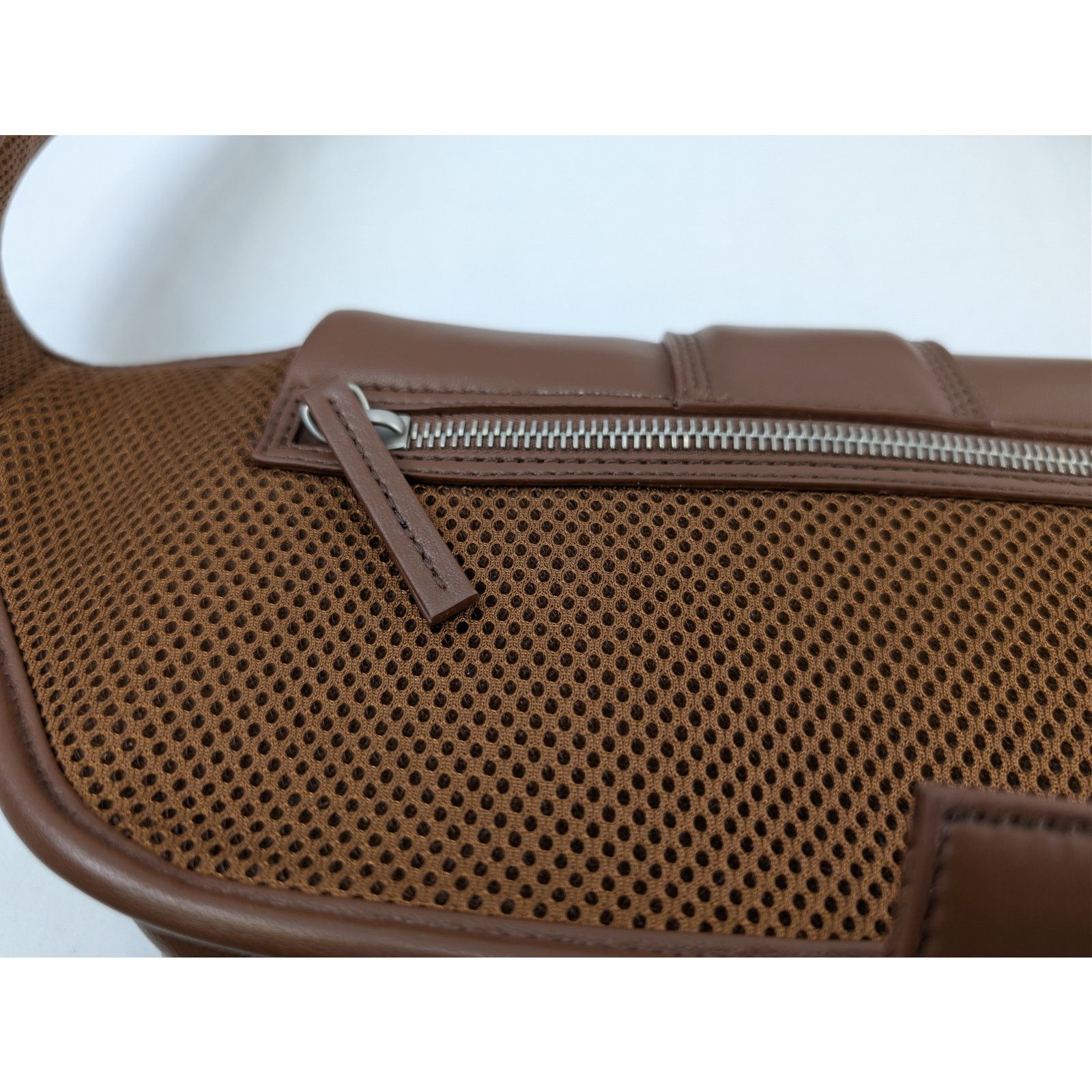 Jacquemus o1rshd1 Size: OS / La Banane Bambimou leather belt bag brown Size ONE SIZE - 13 Thumbnail