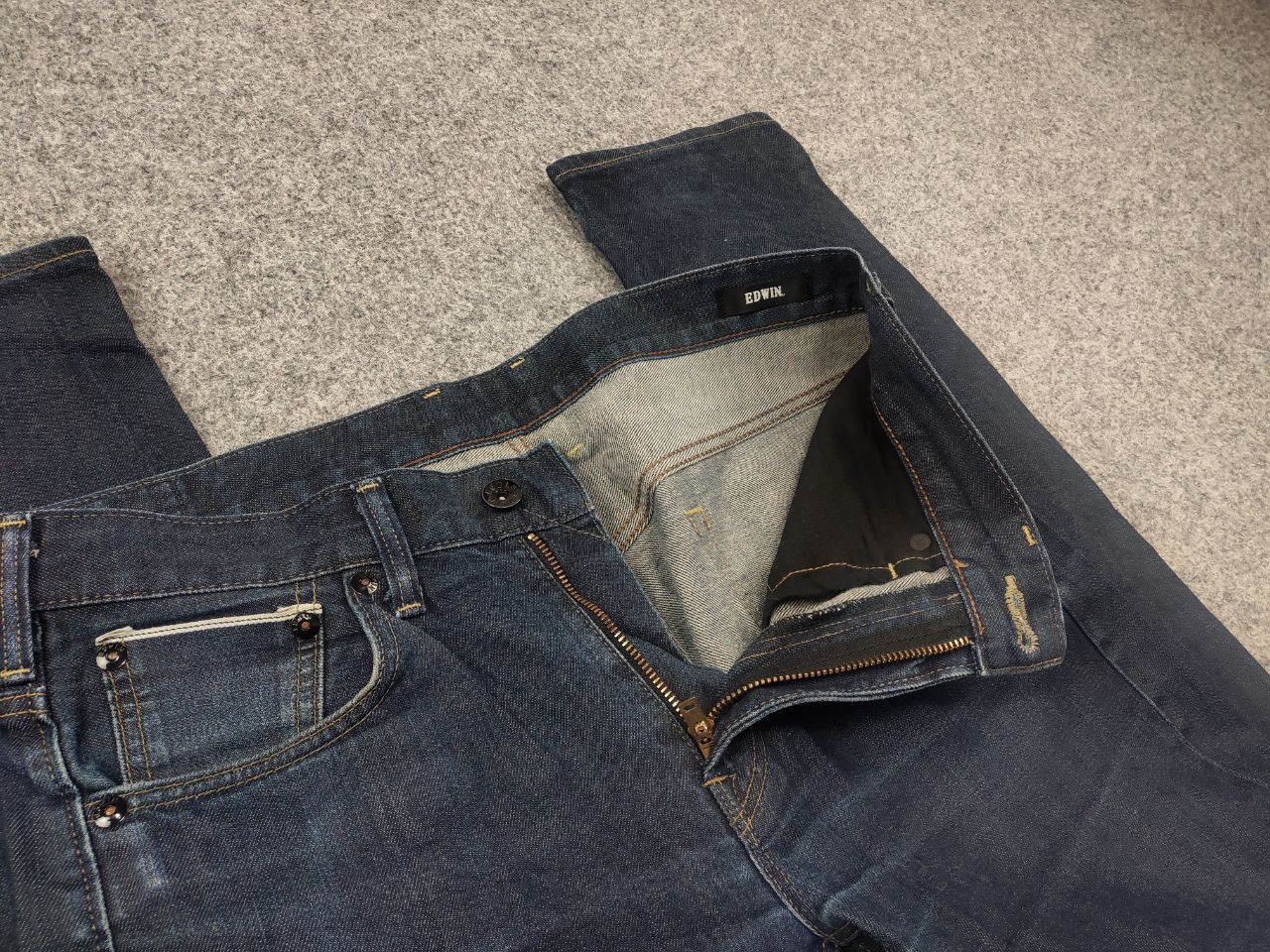 Edwin Edwin Vintage Japan Selvedge Distressed Denim Jeans ES505S Size US 33 - 11 Thumbnail