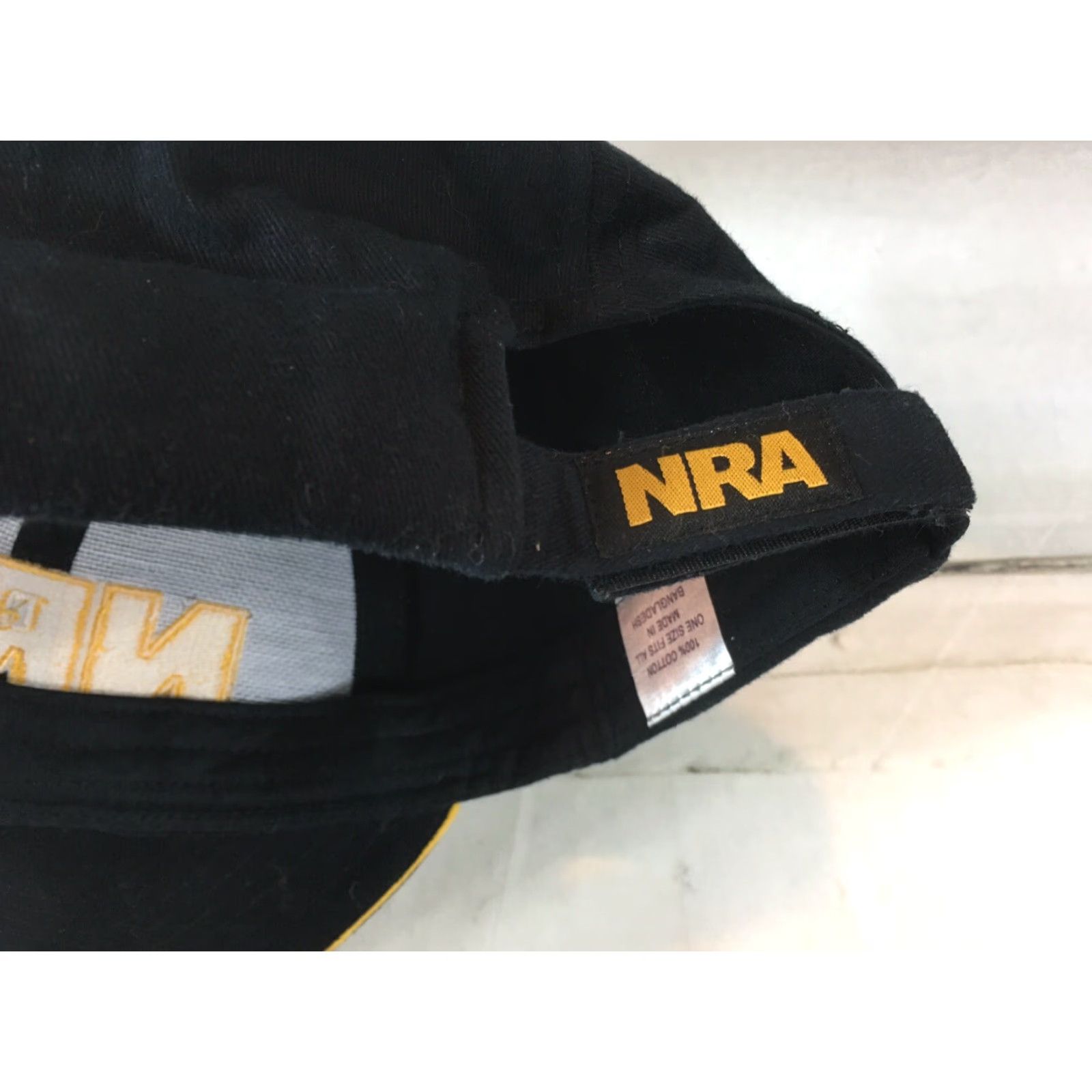 Vintage NRA Black Hat Baseball Cap Embroidered US Flag - Adjustable Strapback - Men - Black - Pre-owned EUC Size ONE SIZE - 5 Thumbnail