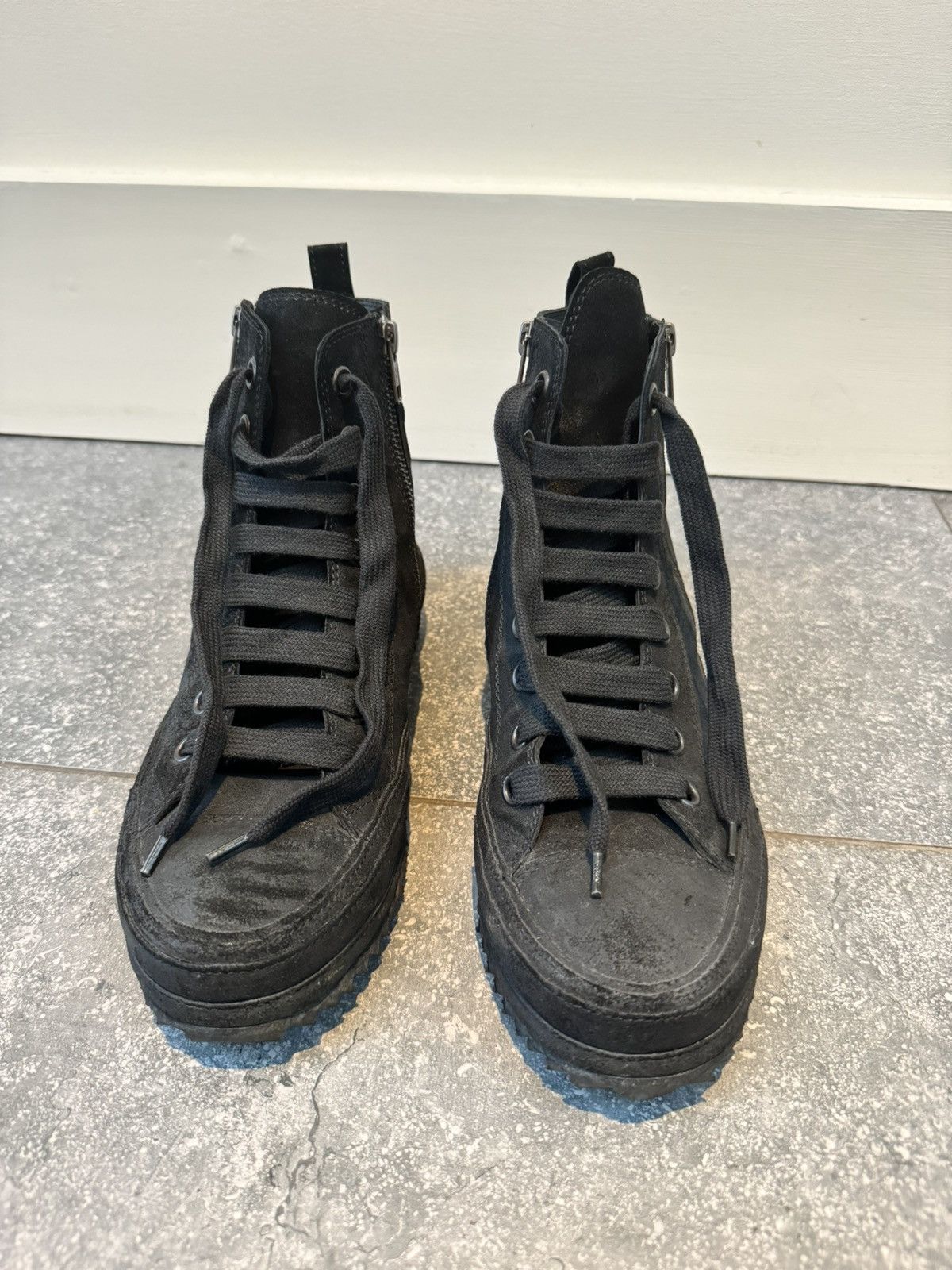 Ann Demeulemeester Ann Demeulemeester high top black suede trainers Size US 8 / IT 38 - 2 Thumbnail
