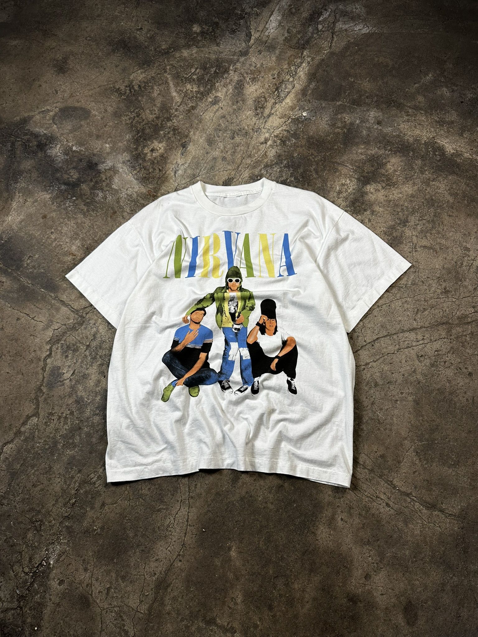 Band Tees 90s Vintage Nirvana Rock Grunge Band T-shirt Size US XL / EU 56 / 4 - 1 Thumbnail