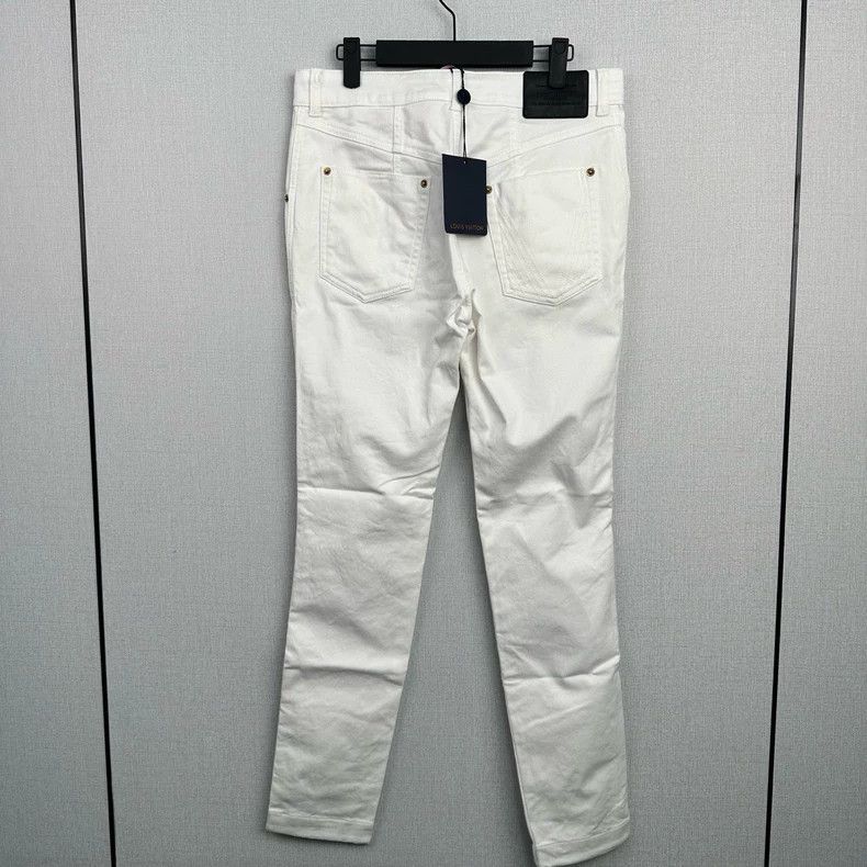 Louis Vuitton Louis Vuitton White denim pants Size US 38 / EU 54 - 2 Thumbnail