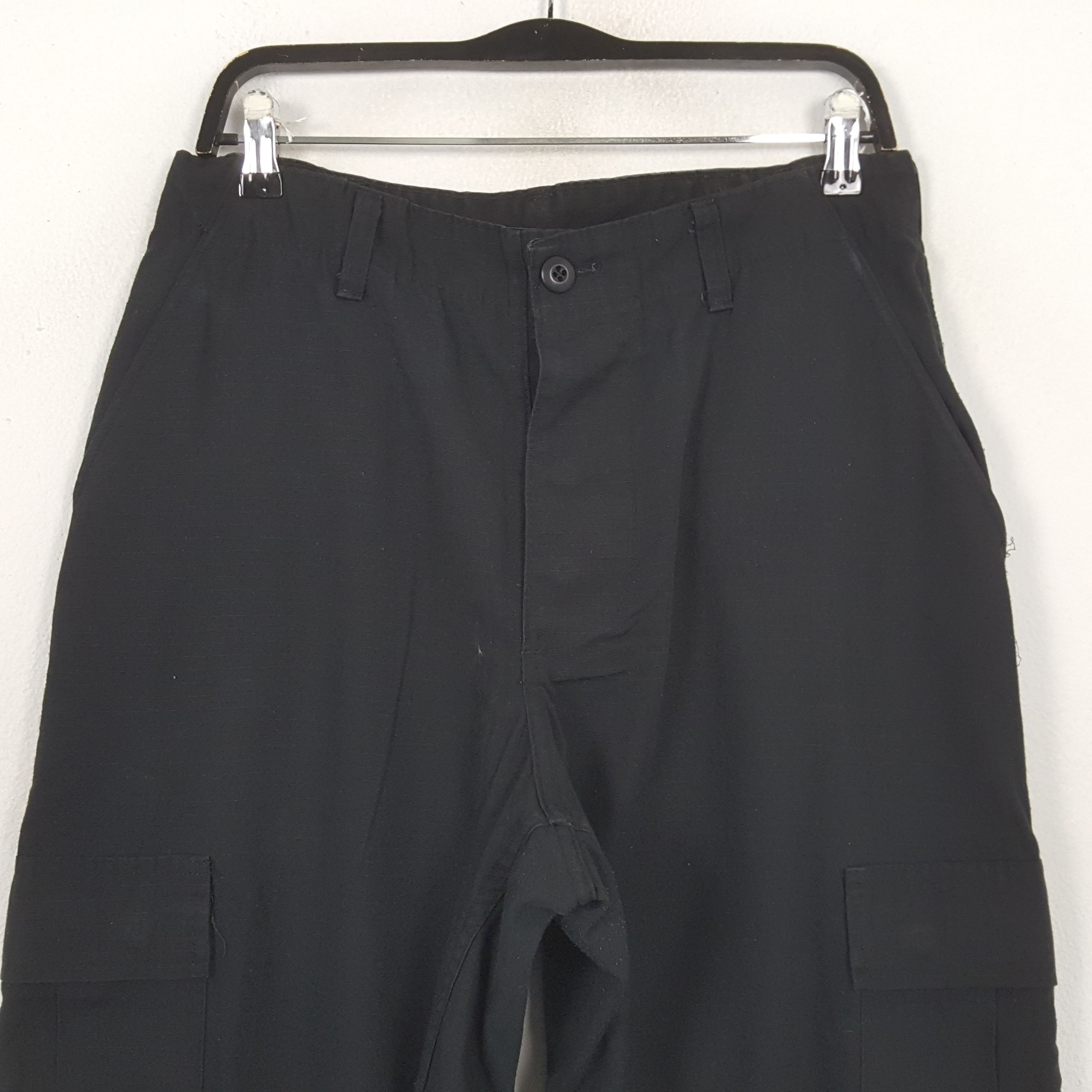 Vintage Black Cargo Style Streetwear Pants RR9 Size US 30 / EU 46 - 2 Thumbnail