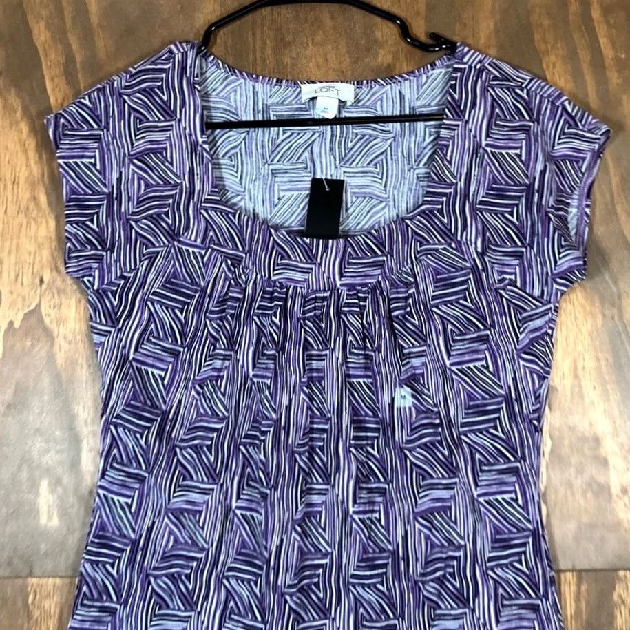 Ann Taylor Ann Taylor LOFT Blouse Purple Short Sleeve Round Neck Medium Womens Shirt Size M / US 6-8 / IT 42-44 - 2 Thumbnail