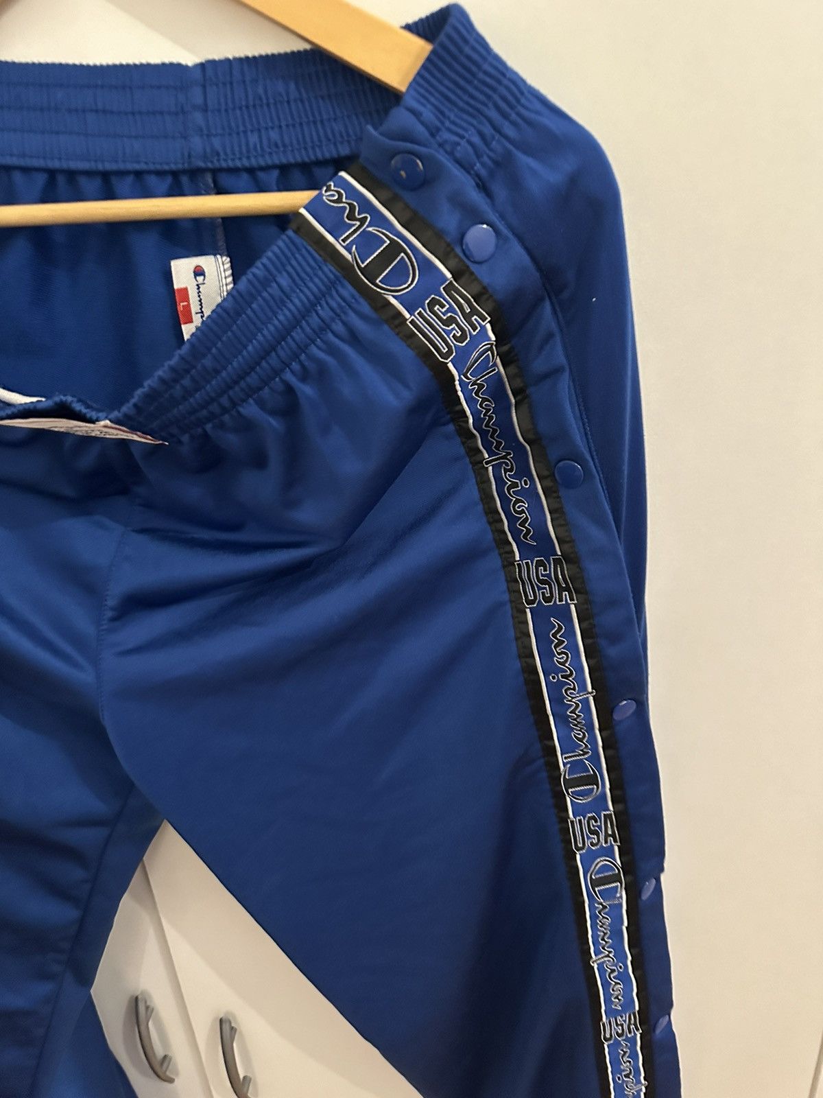 Champion Champion Jogginghose Hose Size L Vintage Track Knopfhose Size US 42 / EU 58 - 3 Thumbnail