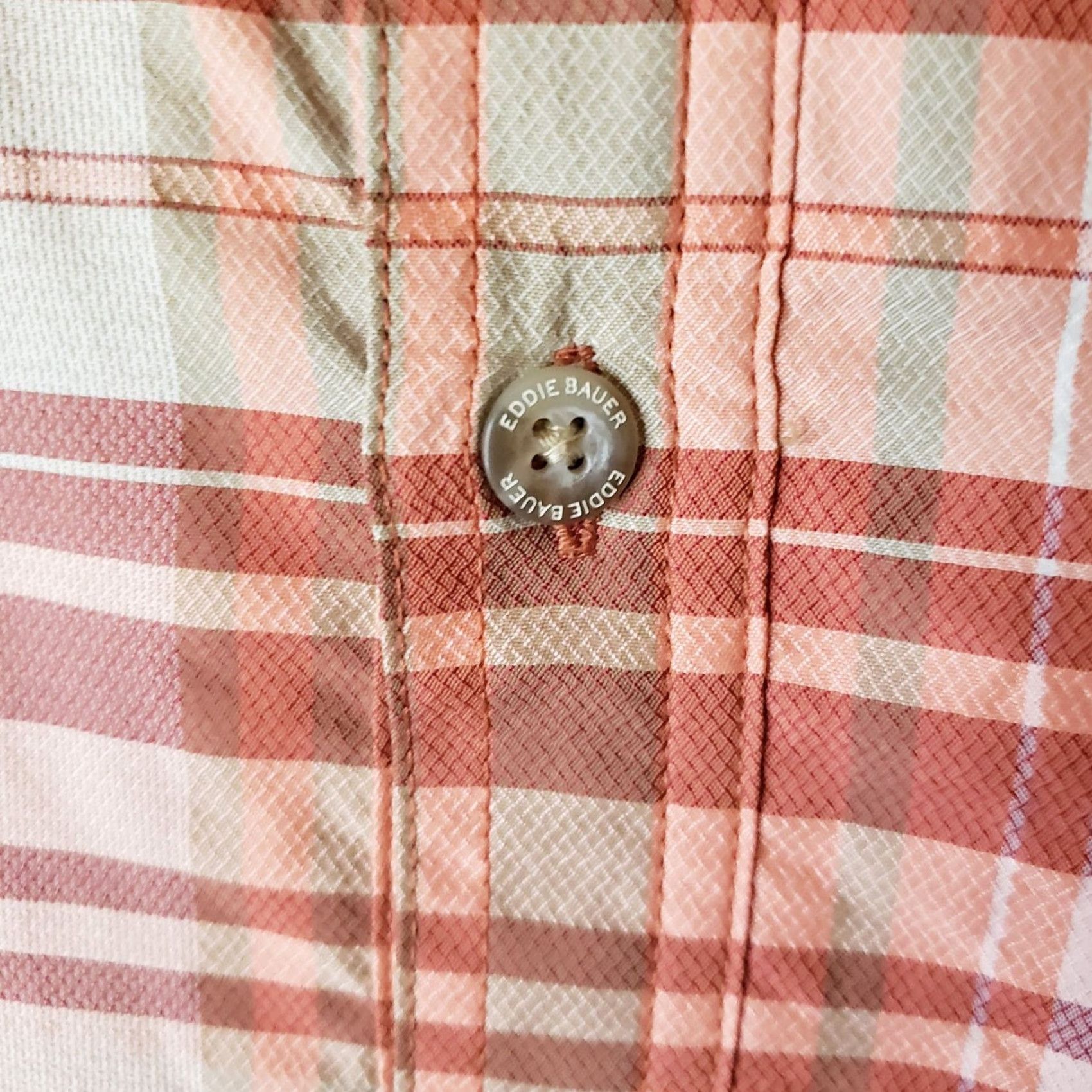 Eddie Bauer EDDIE BAUER Casual Shirt Button-Up Short Sleeve Plaid Peach White Nylon Polyester Microfiber 50 in Chest L Regular Men’s New without Tags Size US L / EU 52-54 / 3 - 7 Thumbnail