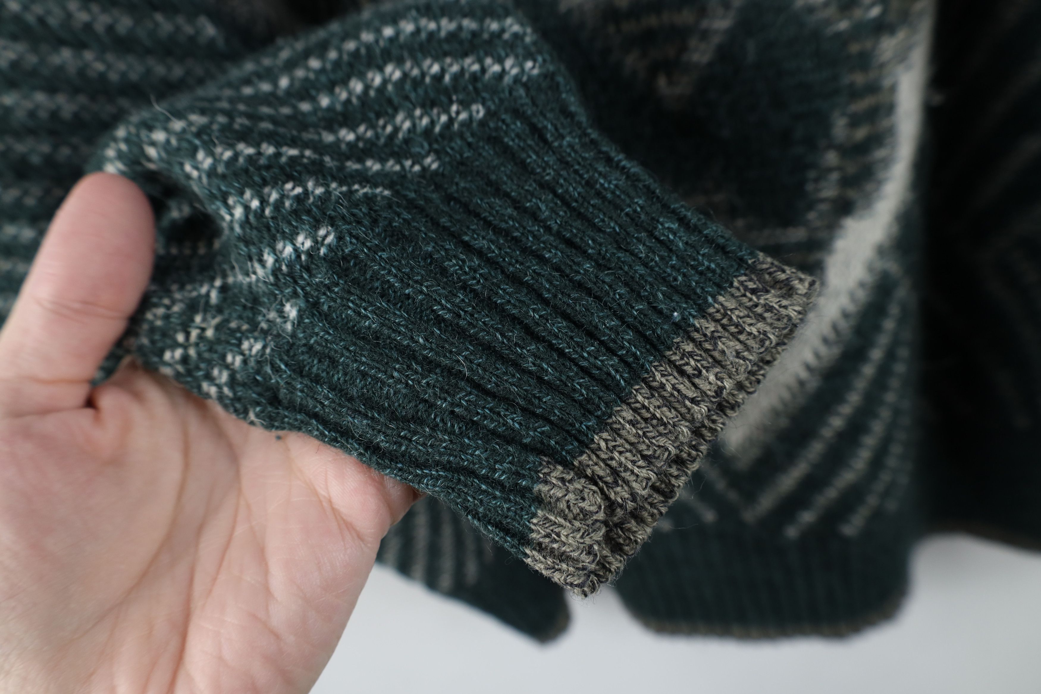 Vintage Vintage 90s Streetwear Blend Ribbed Knit Geometric Sweater Size L / US 10 / IT 46 - 7 Thumbnail