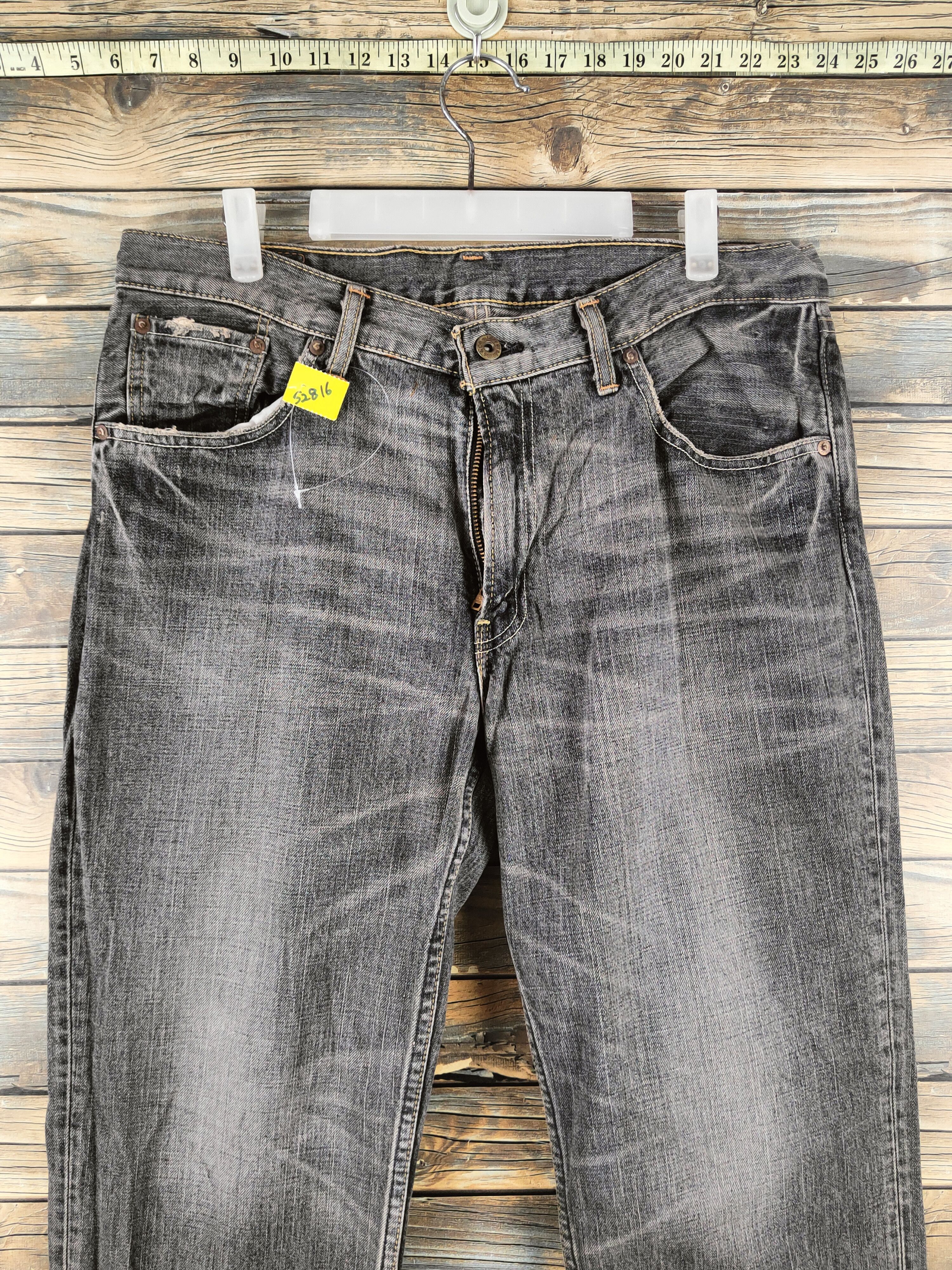 Levi's Levi's Black Distressed Ripped Jeans #S2816 Size US 36 / EU 52 - 2 Thumbnail