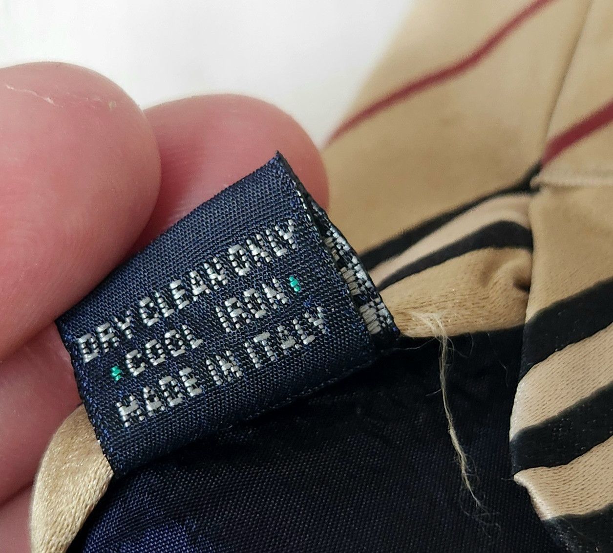 Burberry × Vintage Burberry London Beige Tie 100% Silk Made Italy Vintage Nova Size ONE SIZE - 4 Thumbnail